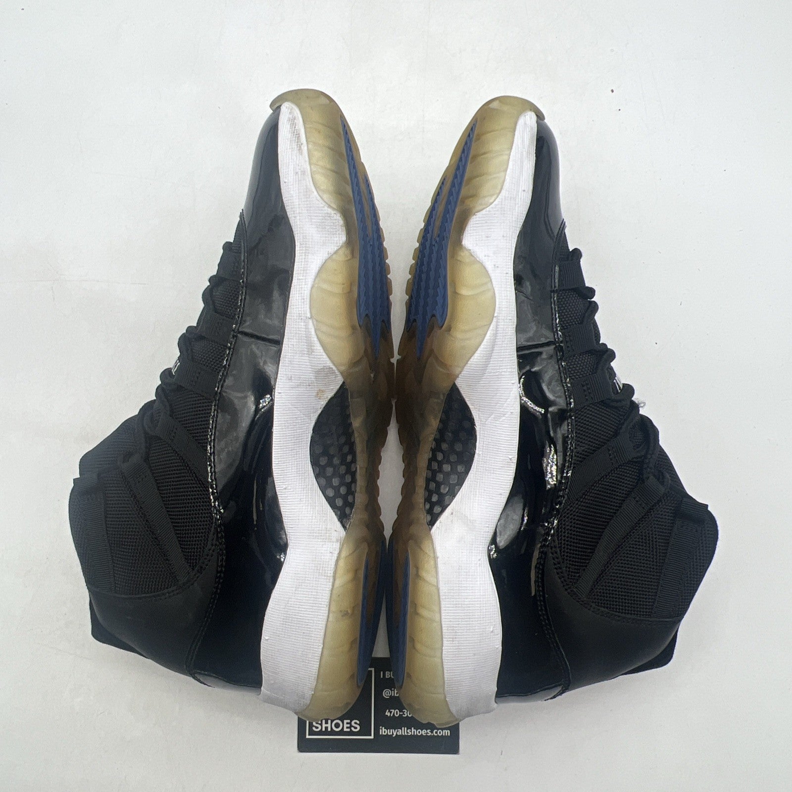 Size 9.5 - Air Jordan 11 Retro 2009 Space Jam (378037-041)