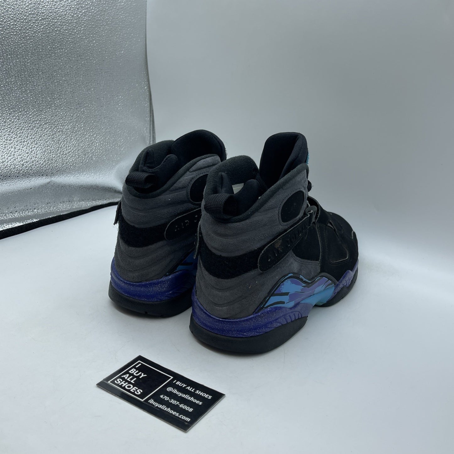Size 10.5 - Air Jordan 8 Retro Aqua 2015 Grey Black Suede (305381-025)