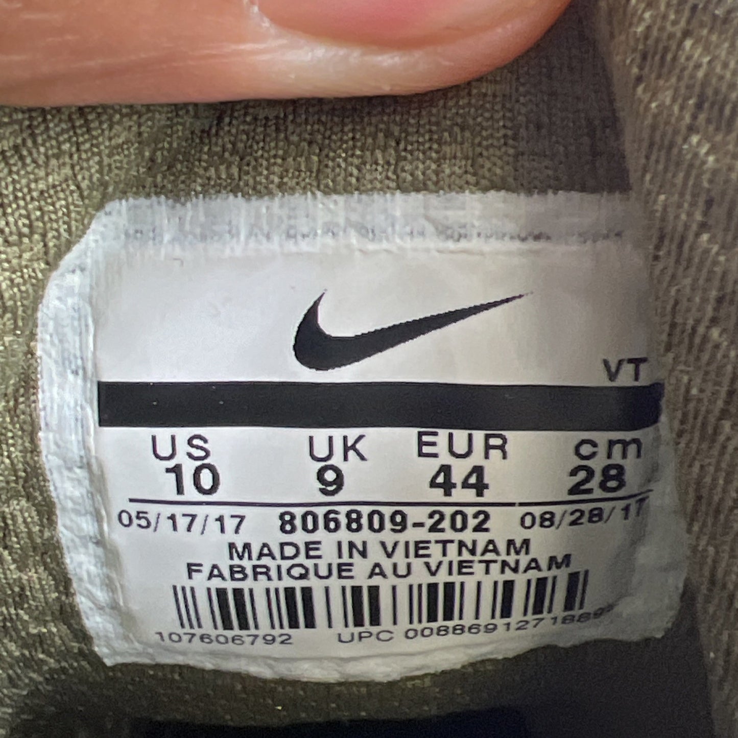 Size 10 - Nike Air Max 95 Sneakerboot Medium Olive (806809-202)