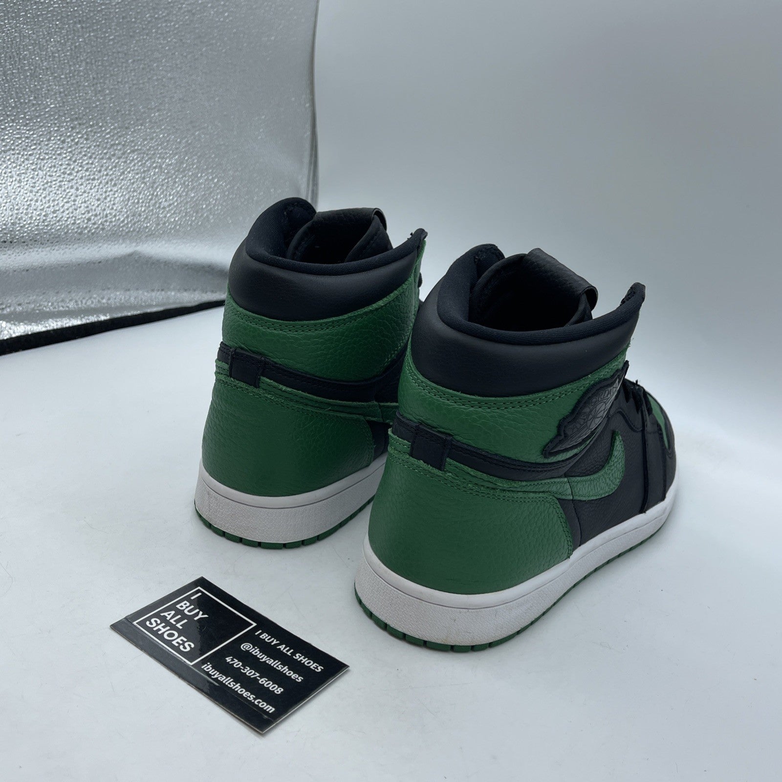 Size 10 - Jordan 1 Retro OG High Pine Green 2.0 Black Leather (555088-030)