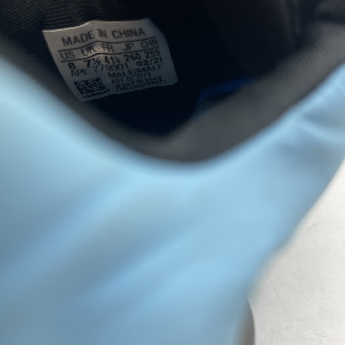 Size 8 - Adidas Yeezy Boost 700 MNVN Bright Cyan (GZ3079)