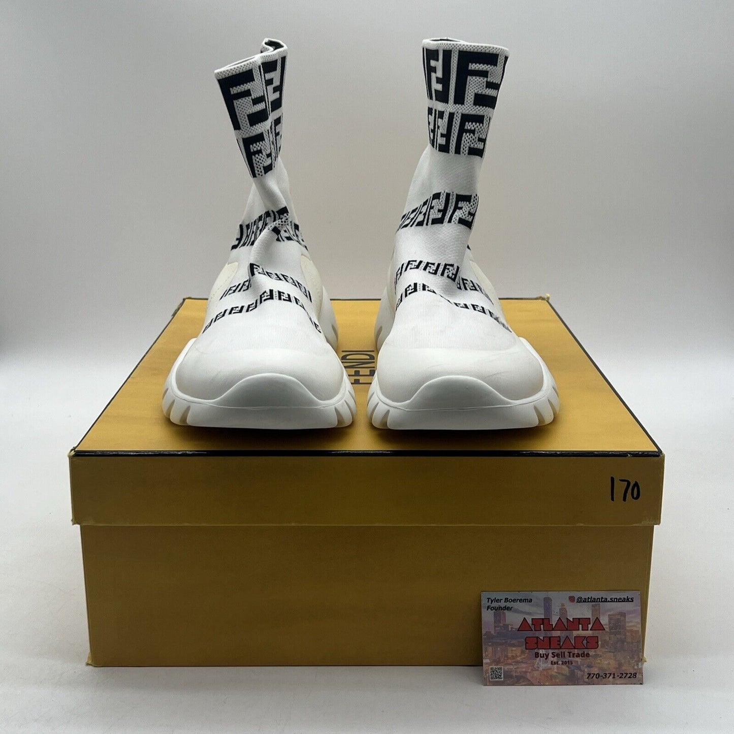 Size 9 - Fendi sneakers white and black