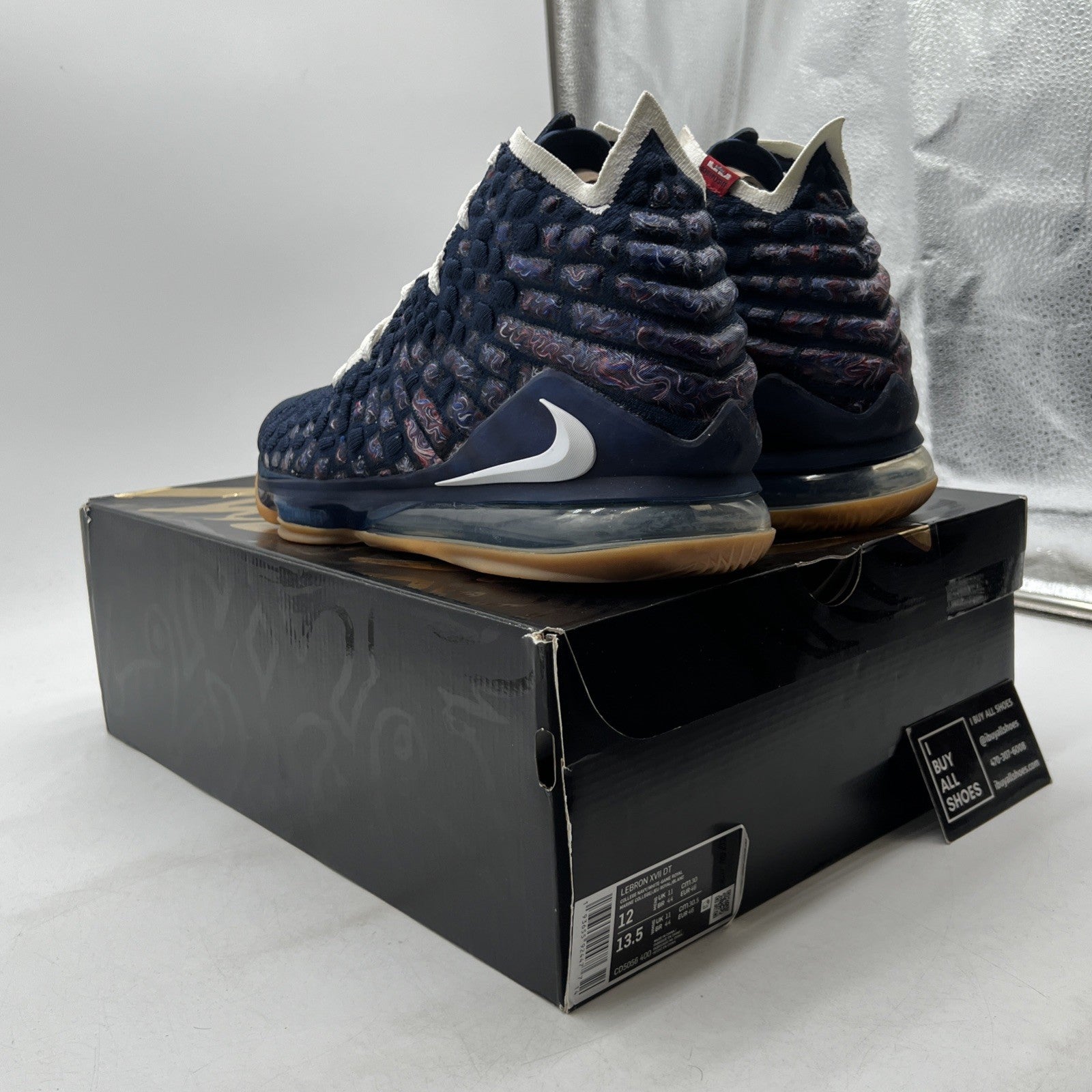 Size 12 - Nike LeBron 17 UConn - (CD5056-400)