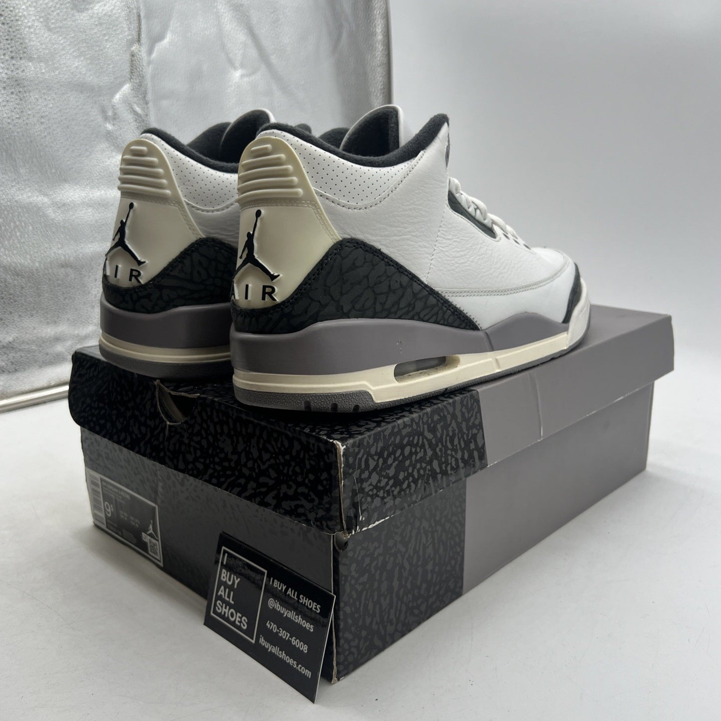 Size 9.5 - Air Jordan 3 Retro Cement Grey (CT8532-106)