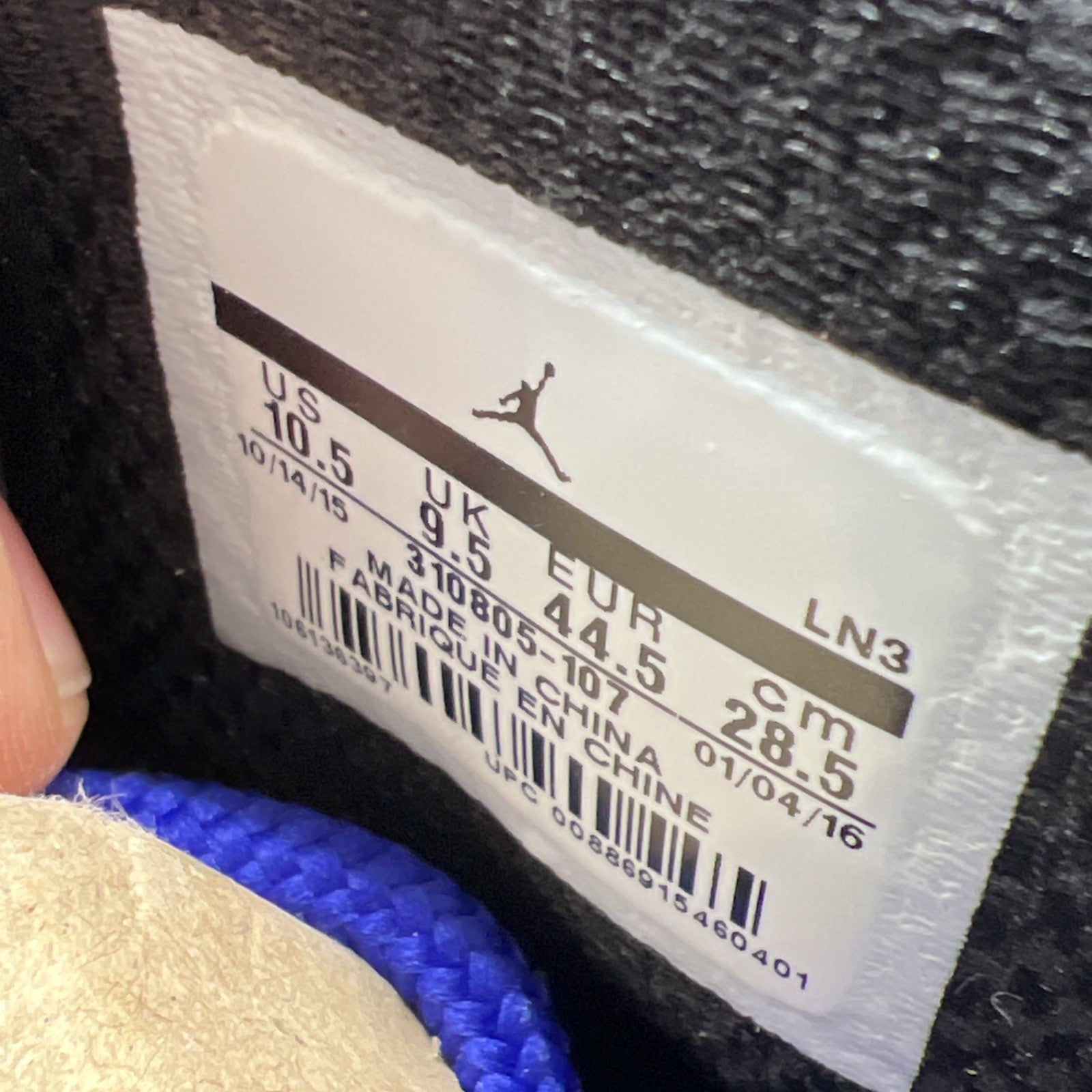 Size 10.5 - Air Jordan 10 Retro Charlotte Hornets (310805-107)