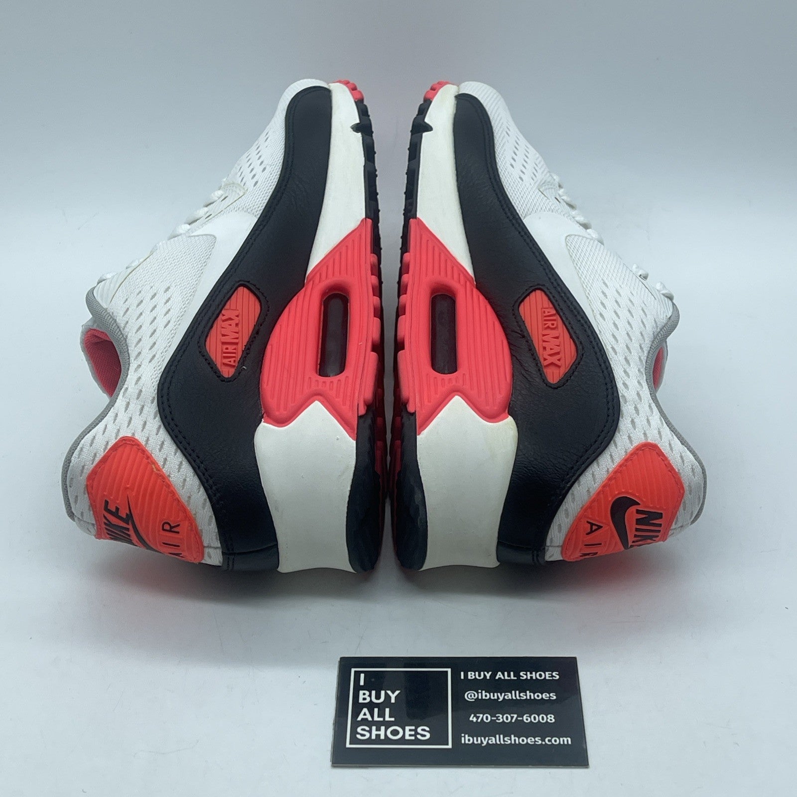 Size 9.5 - Nike Air Max 90 Em White Black Suede Leather (554719-110)