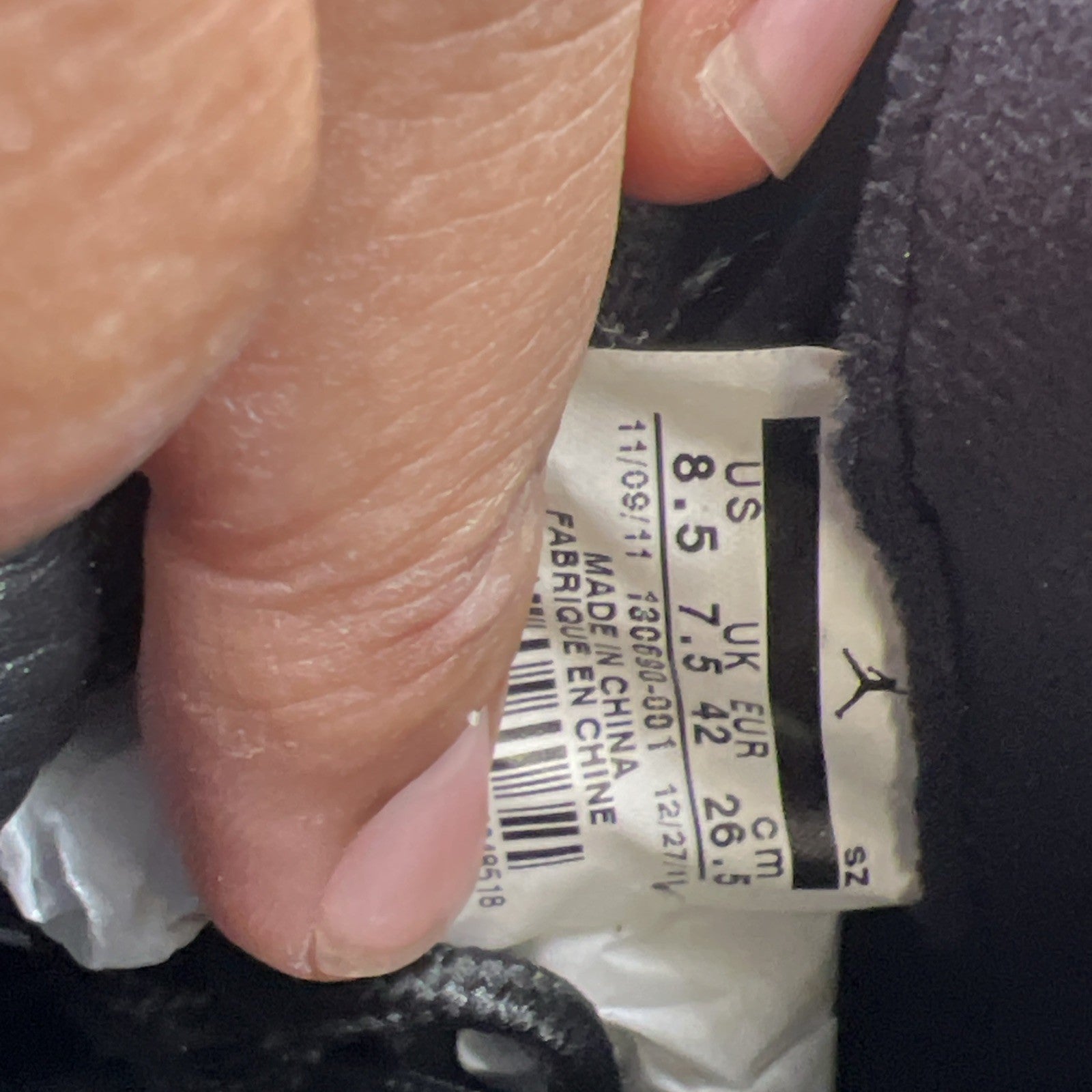 Size 8.5 - Air Jordan 12 Retro 2012 Playoff (130690-001)