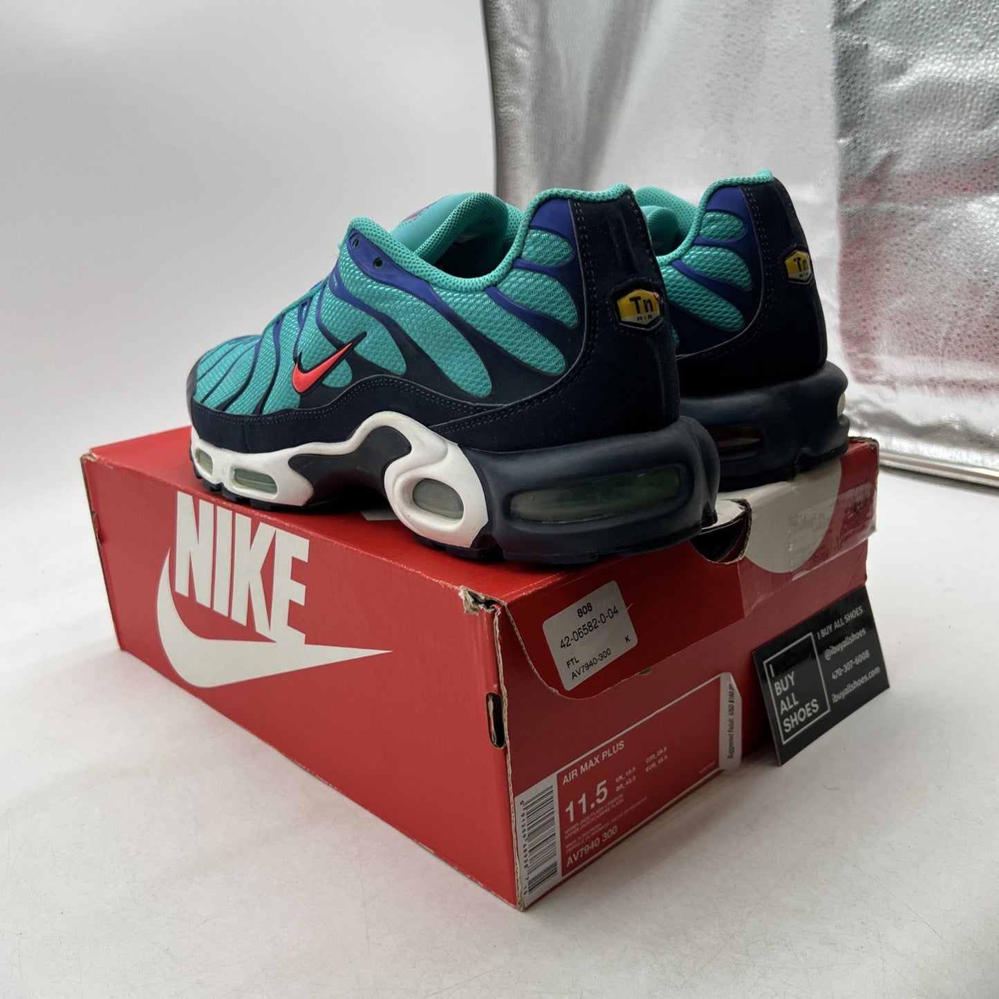Size 11.5 - Nike Air Max Plus Discover Your Air (AV7940-300)