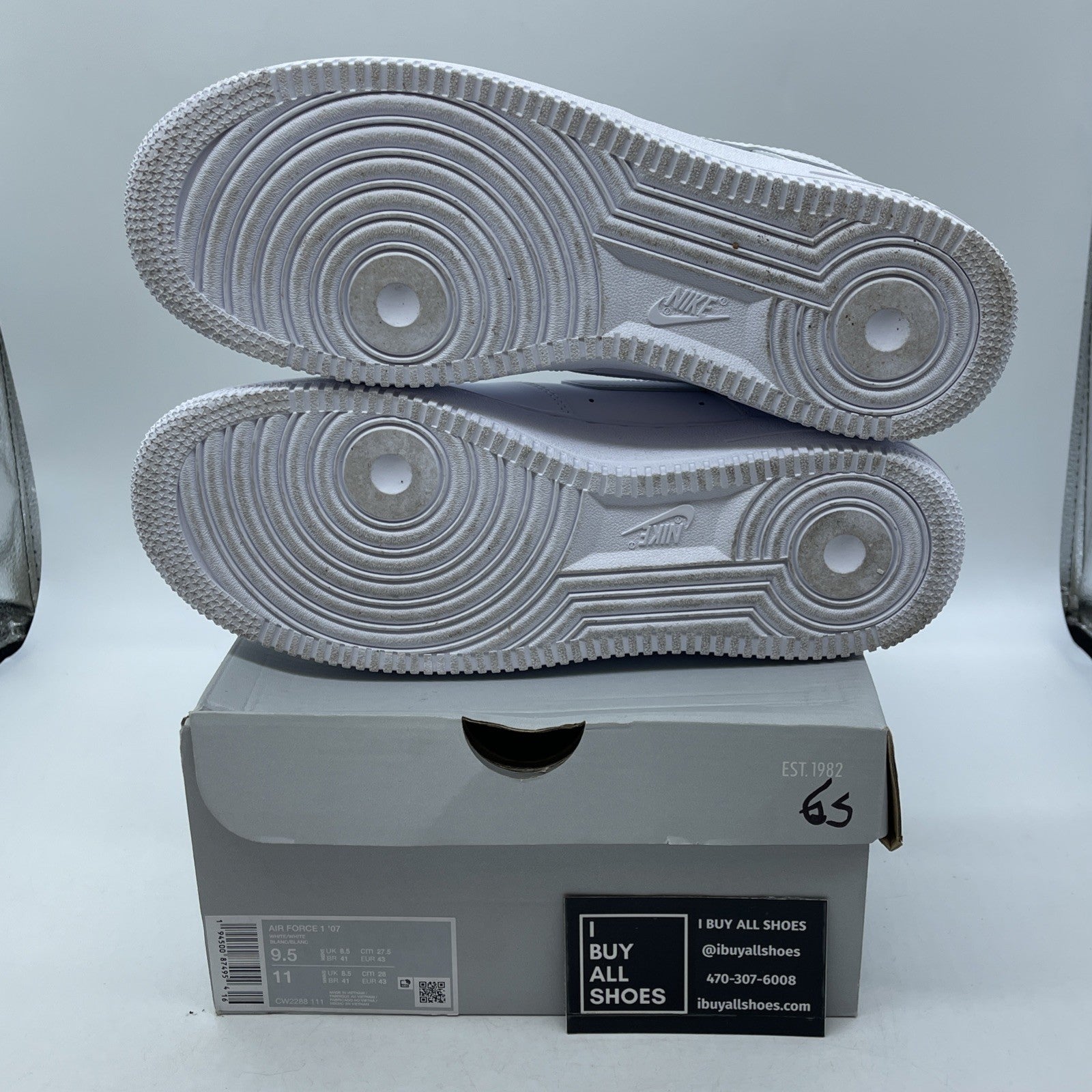 Size 9.5 - Nike Air Force 1 '07 Low Triple White Leather (CW2288-111)