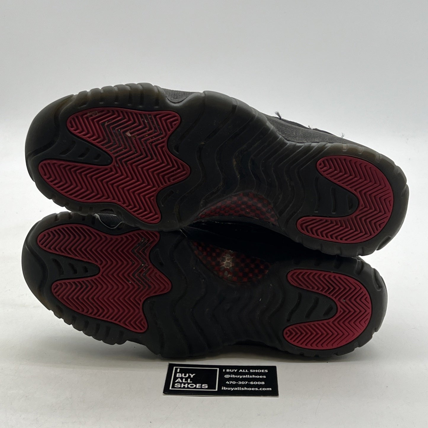 Size 10.5 - Air Jordan 11 IE Low Referee (306008-003)