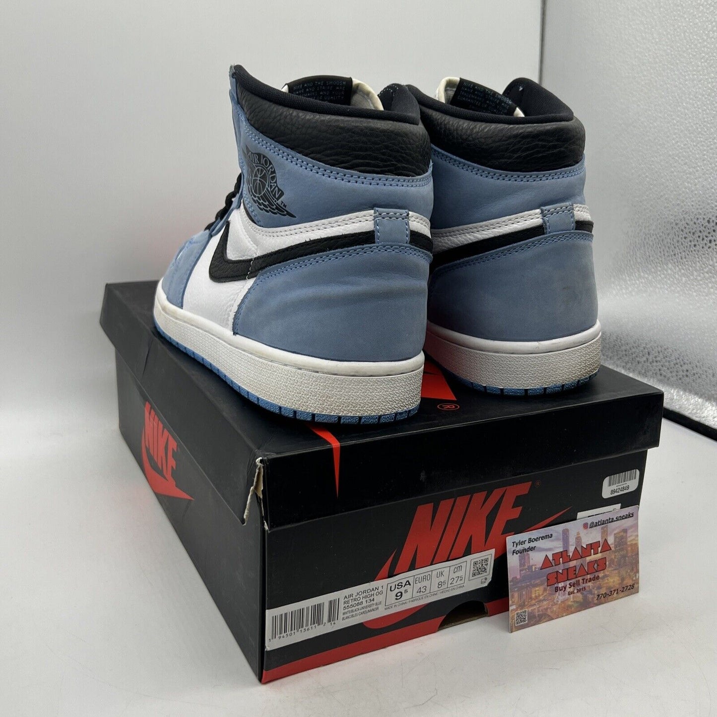 Size 9.5 - Jordan 1 Retro OG High University Blue White Black (555088-134)