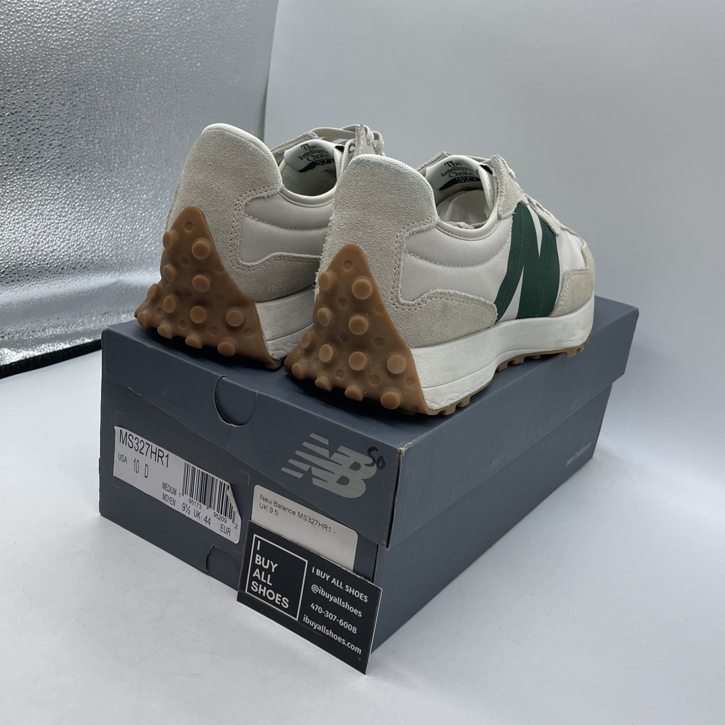 Size 10 - New Balance 327 Timberwolf Nightwatch Green (MS327HR1)