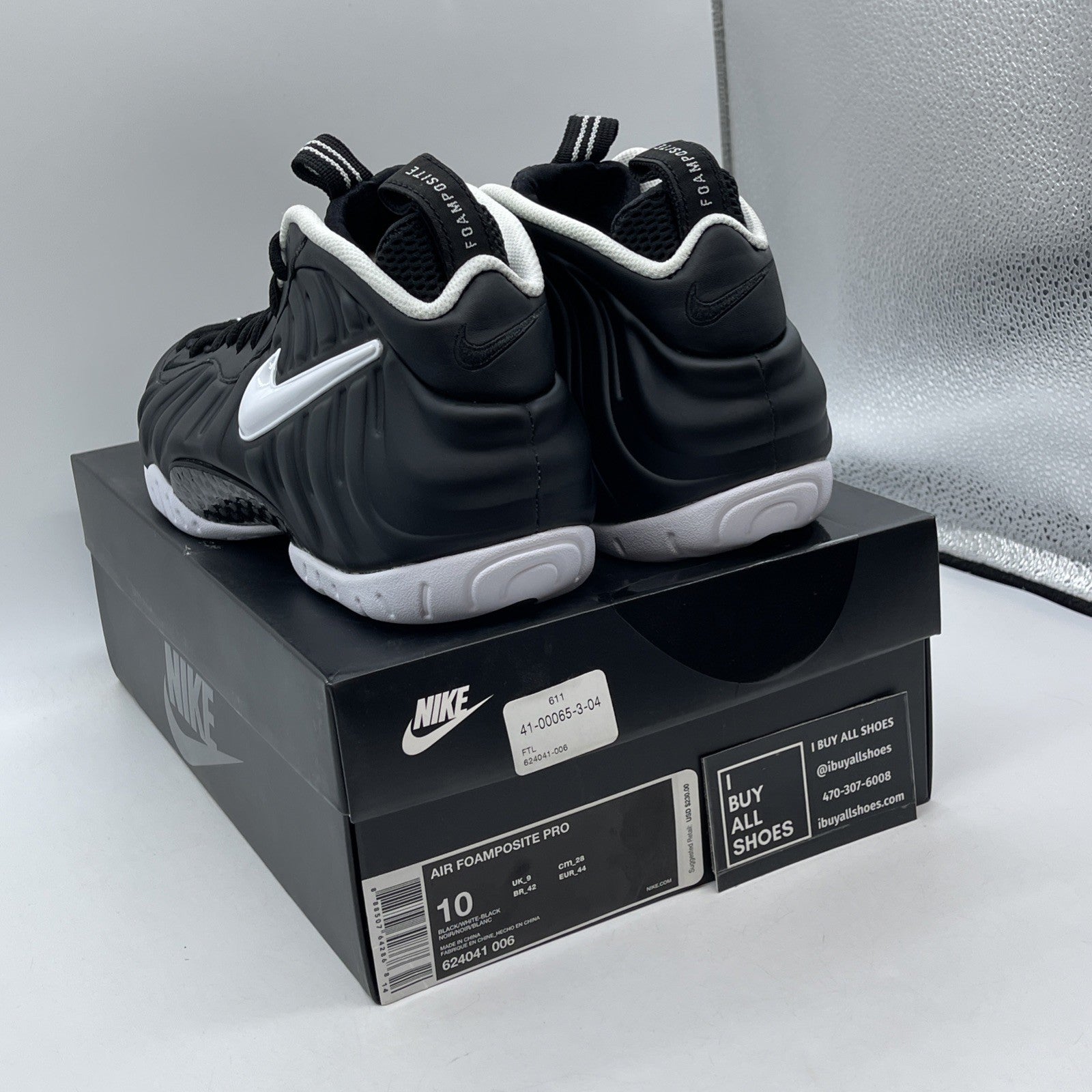 Size 10 - Nike Air Foamposite Pro 2016 Dr. Doom Black White (624041-006)