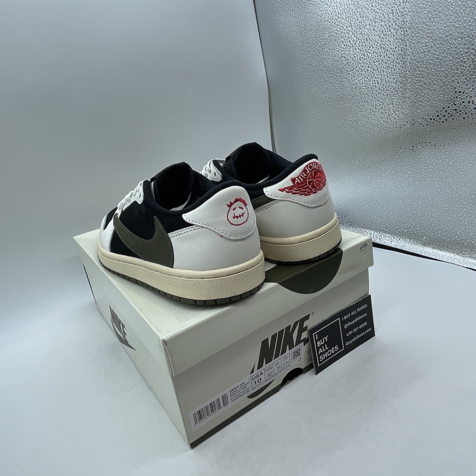 Size 10W - Air Jordan 1 Retro OG x Travis Scott Low Olive