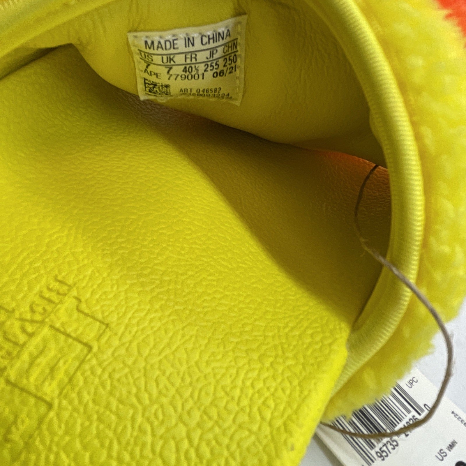 Size 7 - Adidas x Jeremy Scott Teddy Bear Slides Adilette Sandals (Q46582)