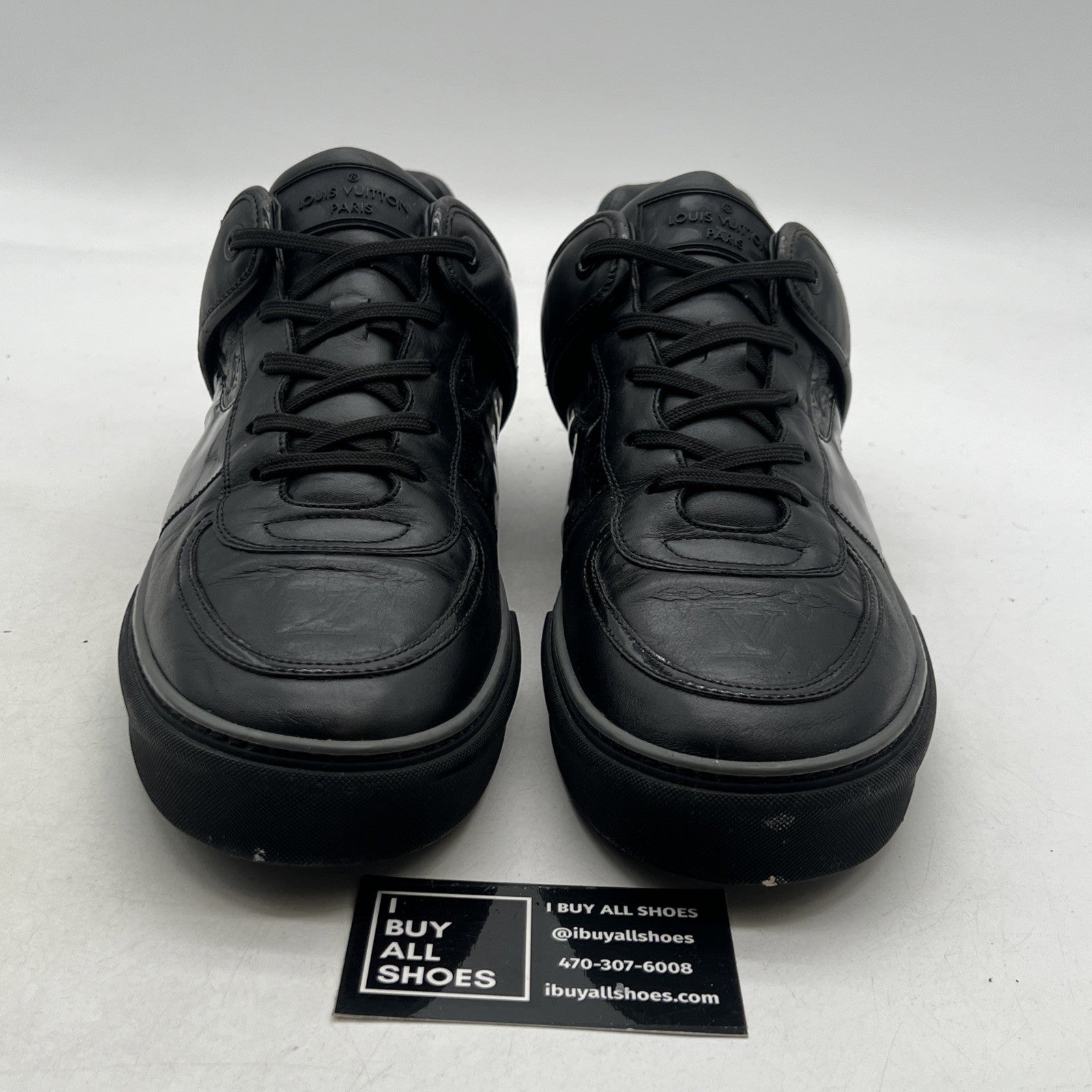 Size 11LV - LOUIS VUITTON MEN'S TOWER BLACK LEATHER LOW TOP "LV" IMPRINT