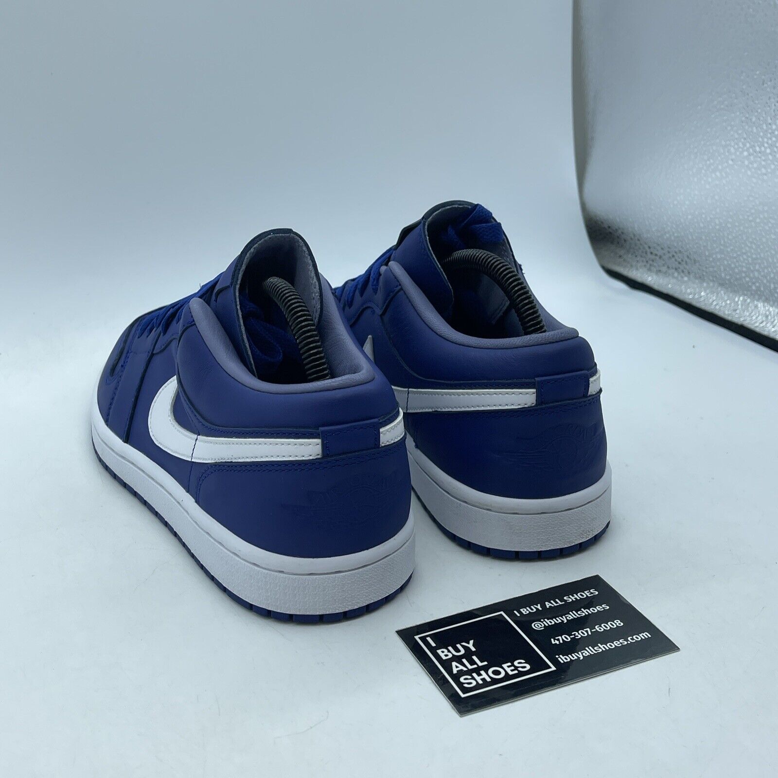 Size 9W - Air Jordan 1 SE Low Deep Royal Blue White Leather (DA8008-401)