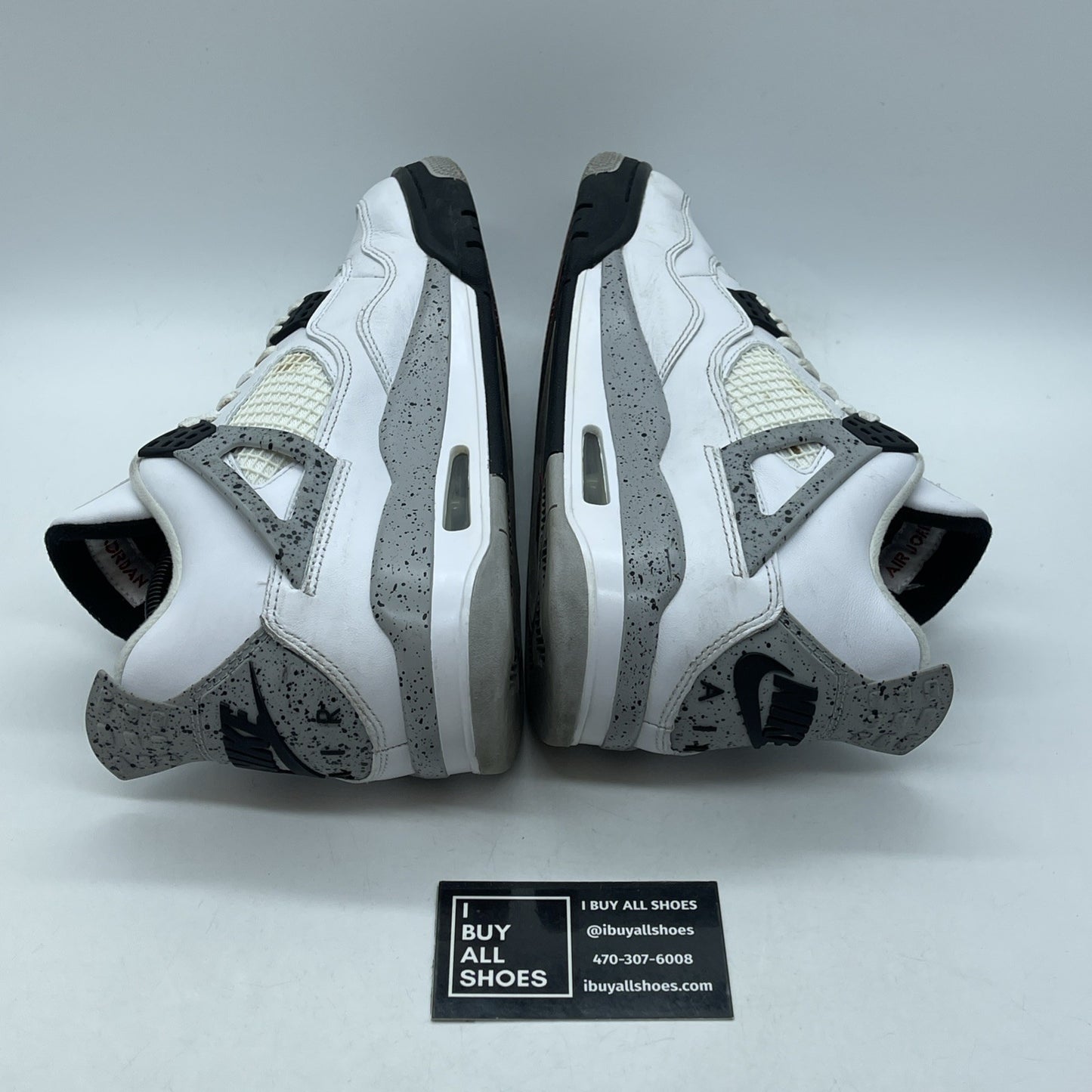 Size 9 - Jordan 4 Retro OG Mid White Cement White Leather (840606-192)
