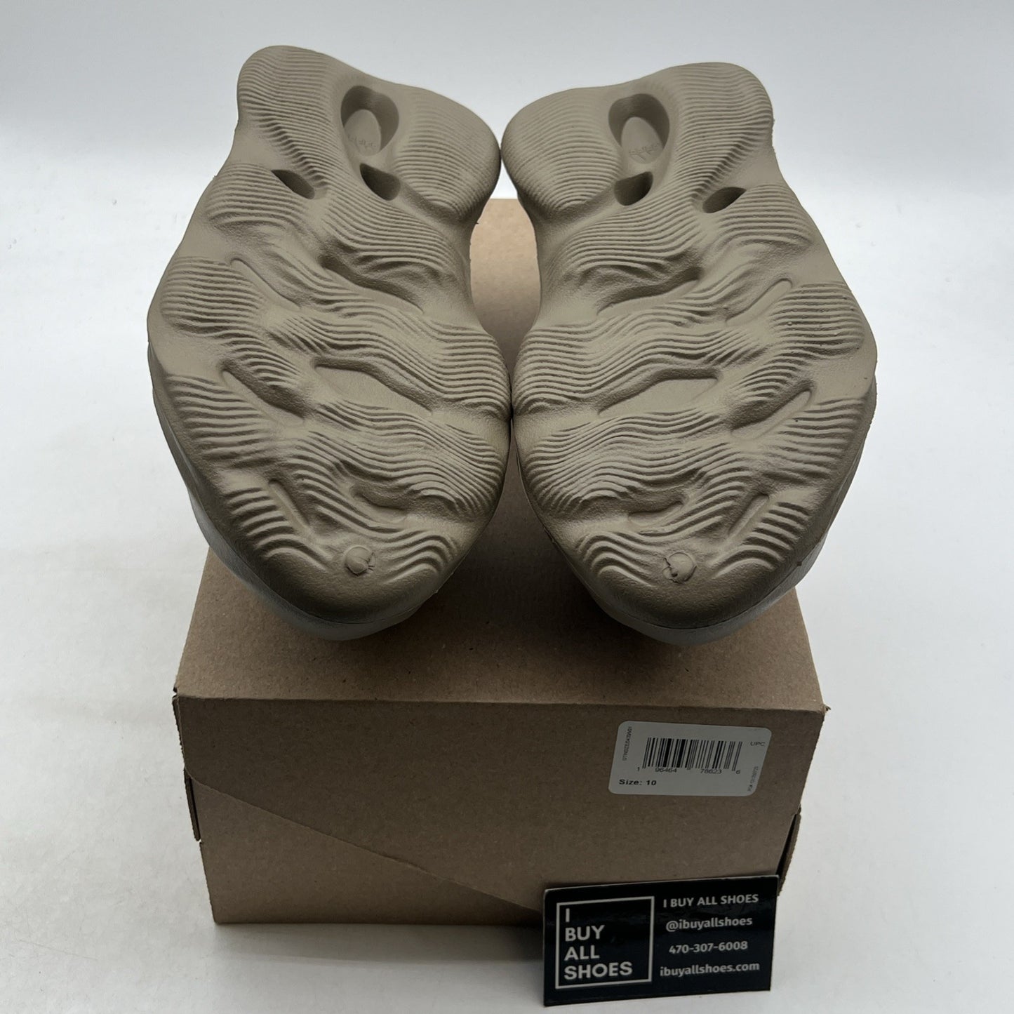 Size 10 - Adidas YEEZY Foam RNR "Stone Taupe" (ID4752)