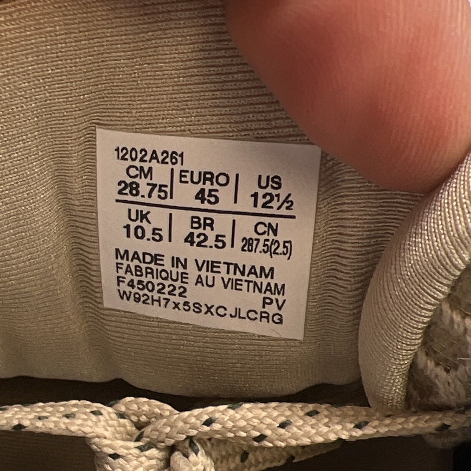 Size 12.5W - ASICS Womens FN3-S Gel Kayano 28 (1202A261-020)