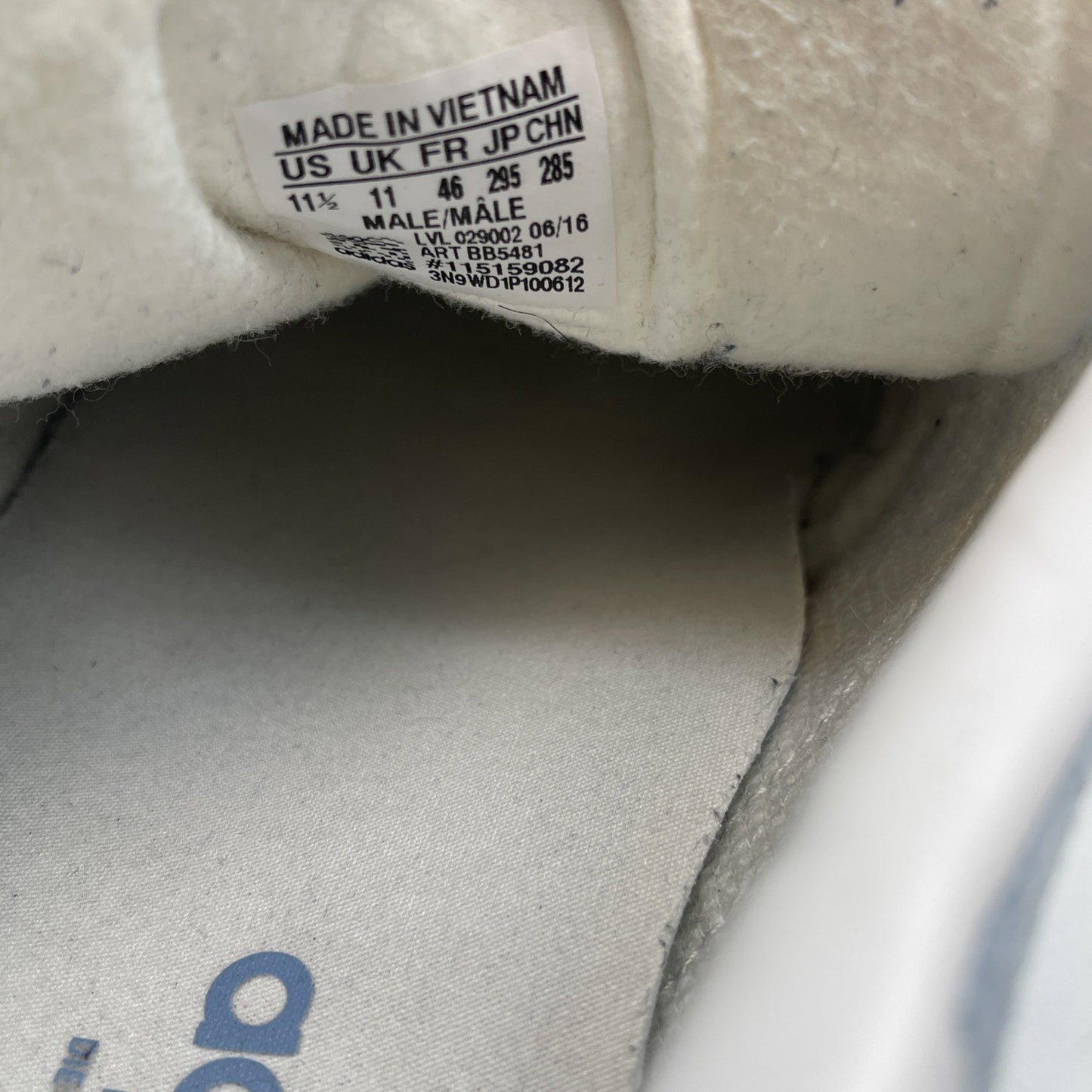 Size 11.5 - adidas Gazelle Clear Sky White Blue Suede Leather (BB5481)
