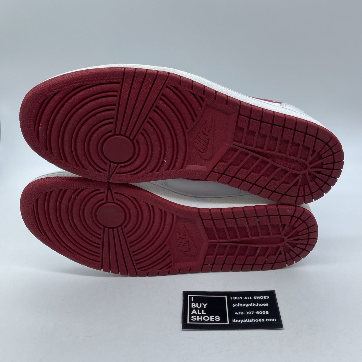 Size 9.5 - Air Jordan 1 Retro OG Low Varsity Red White Leather (705329-101)