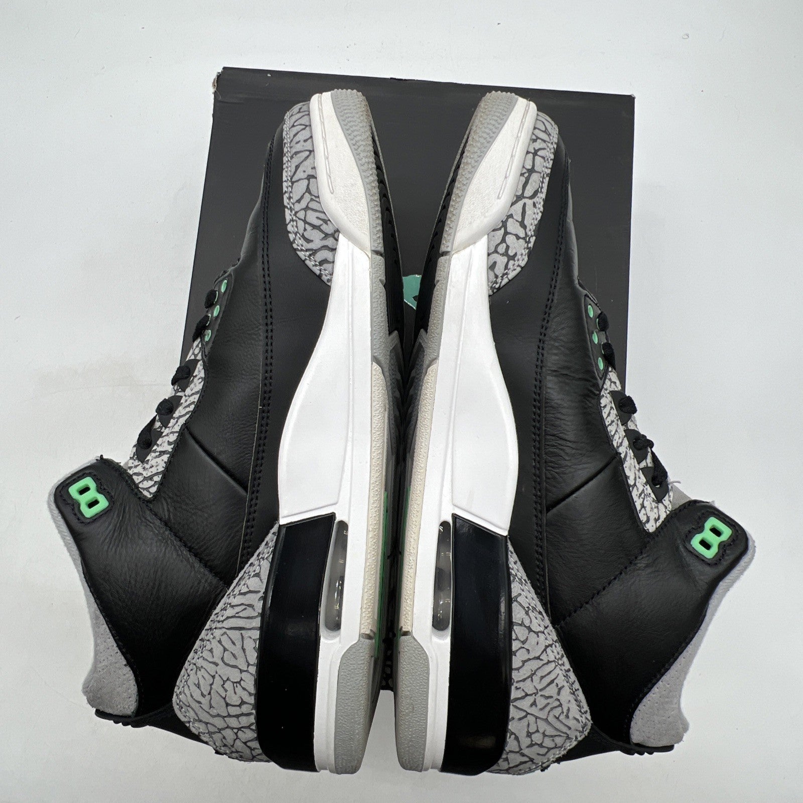 Size 11 - Air Jordan 3 Retro Green Glow (CT8532-031)