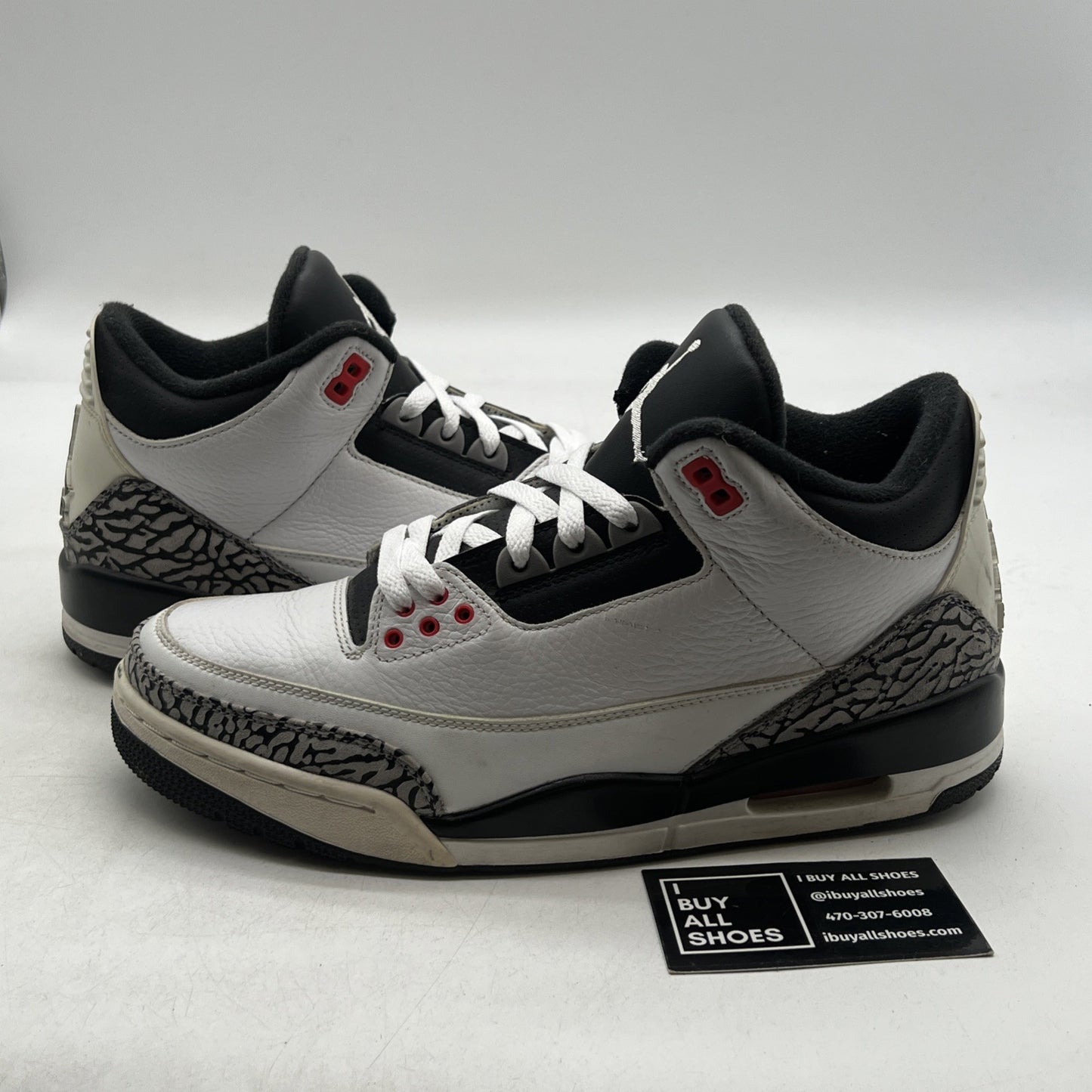 Size 9 - Air Jordan 3 Retro Infrared 23 (136064-123)
