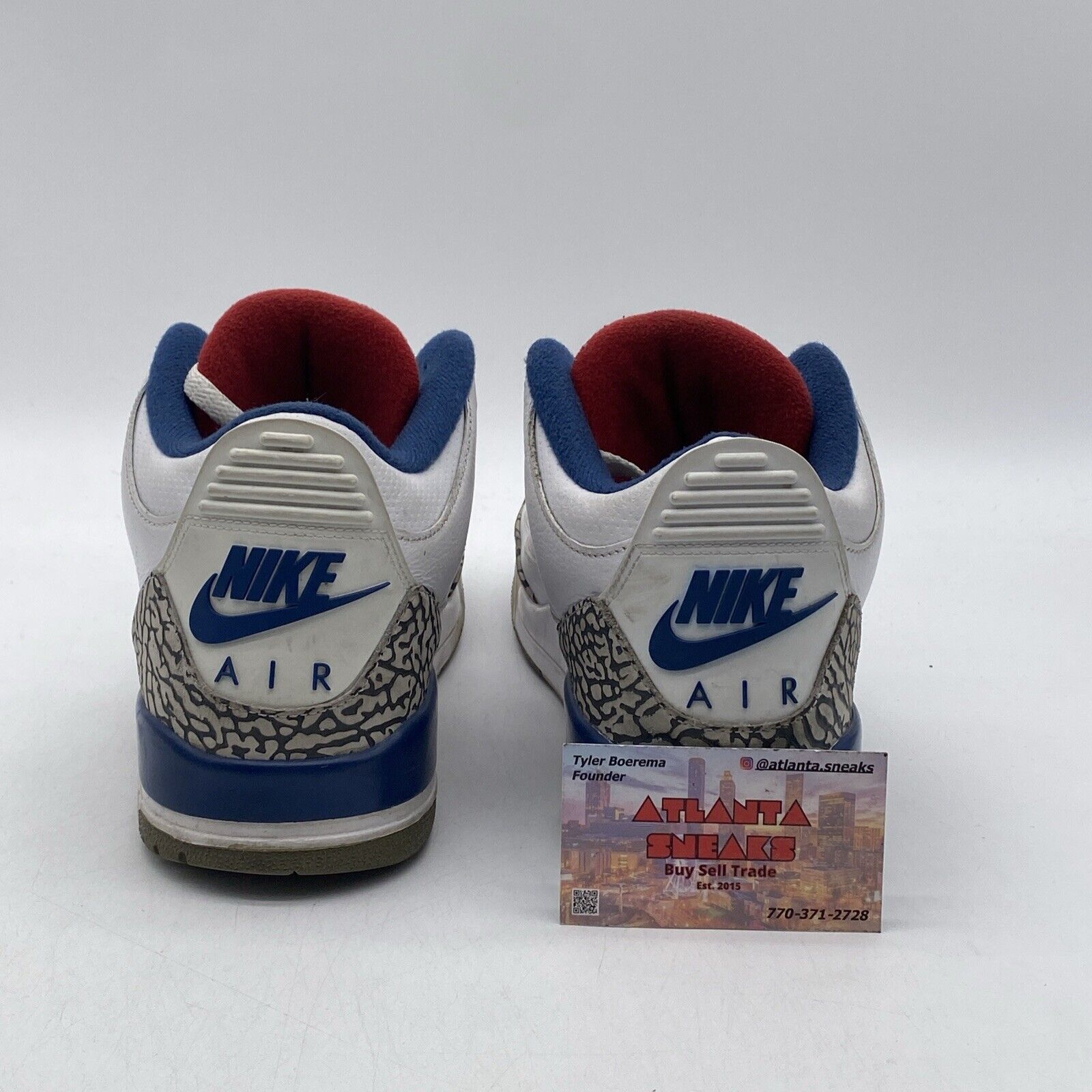 Size 10.5 - Jordan 3 Retro OG Mid True Blue