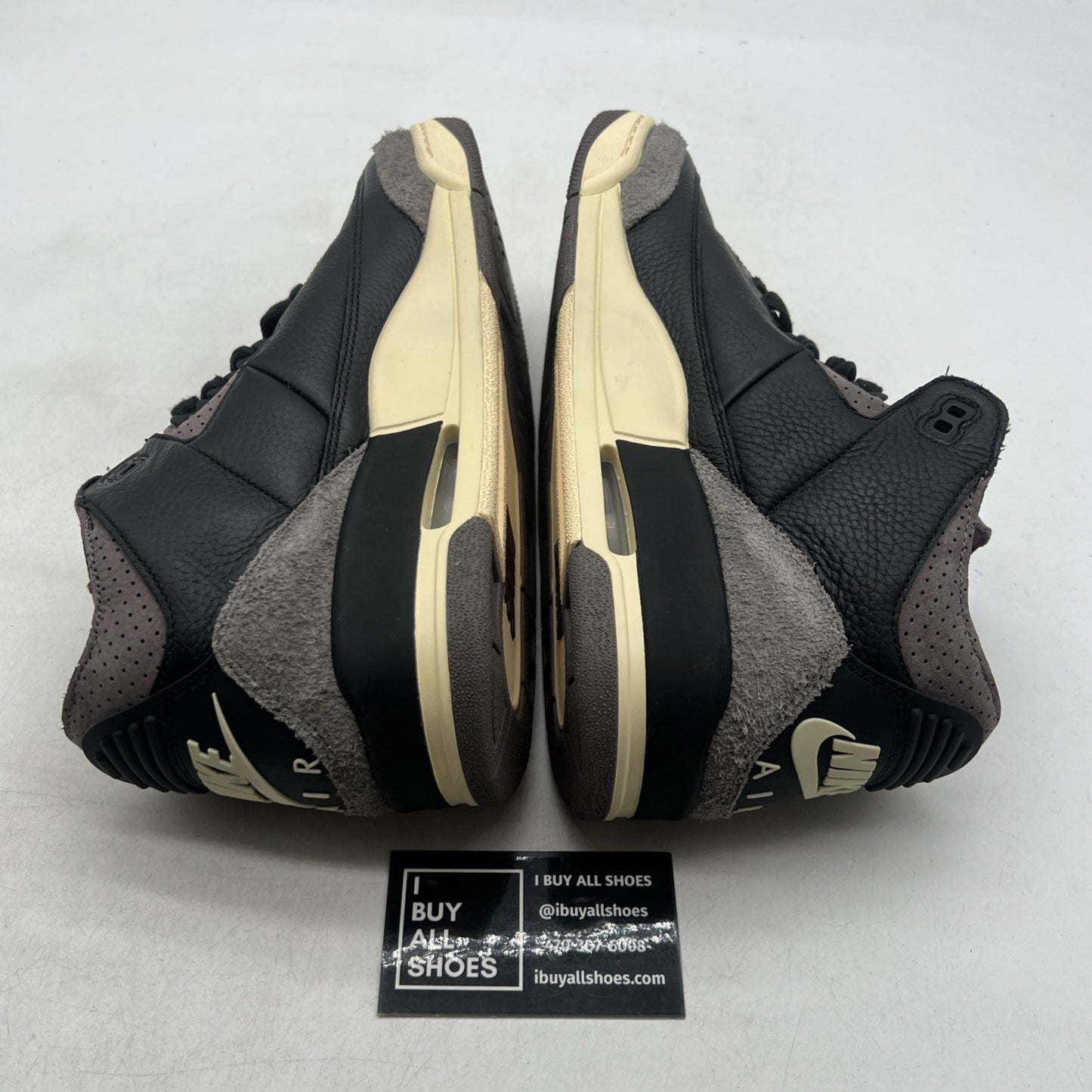 Size 10.5 - A Ma Maniére x Air Jordan 3 Retro While You Were Sleeping W