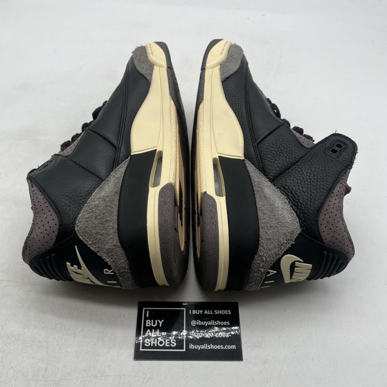 Size 10.5 - A Ma Maniére x Air Jordan 3 Retro While You Were Sleeping W