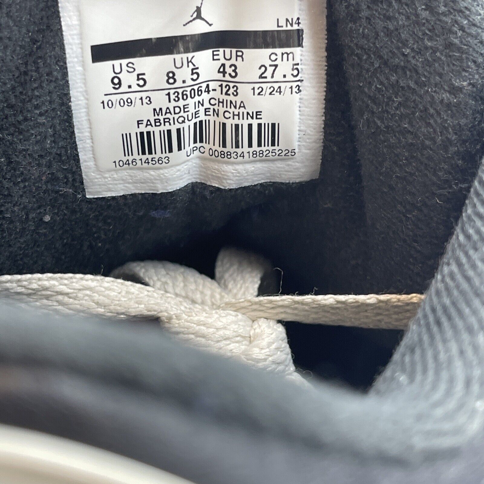 Size 9.5 - Air Jordan 3 Retro Infrared 23 White Leather Grey Suede (136064-123)
