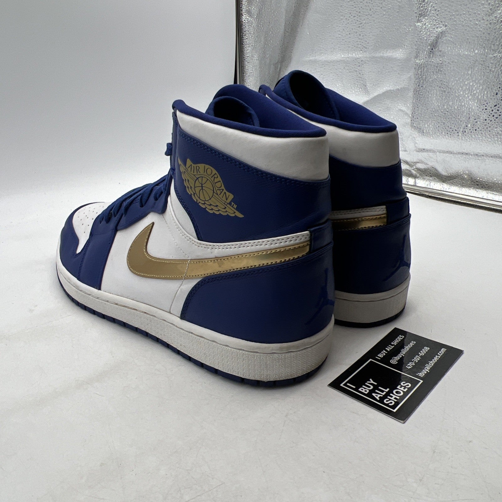 Size 15 - Air Jordan 1 Retro High Gold Medal (332550-406)