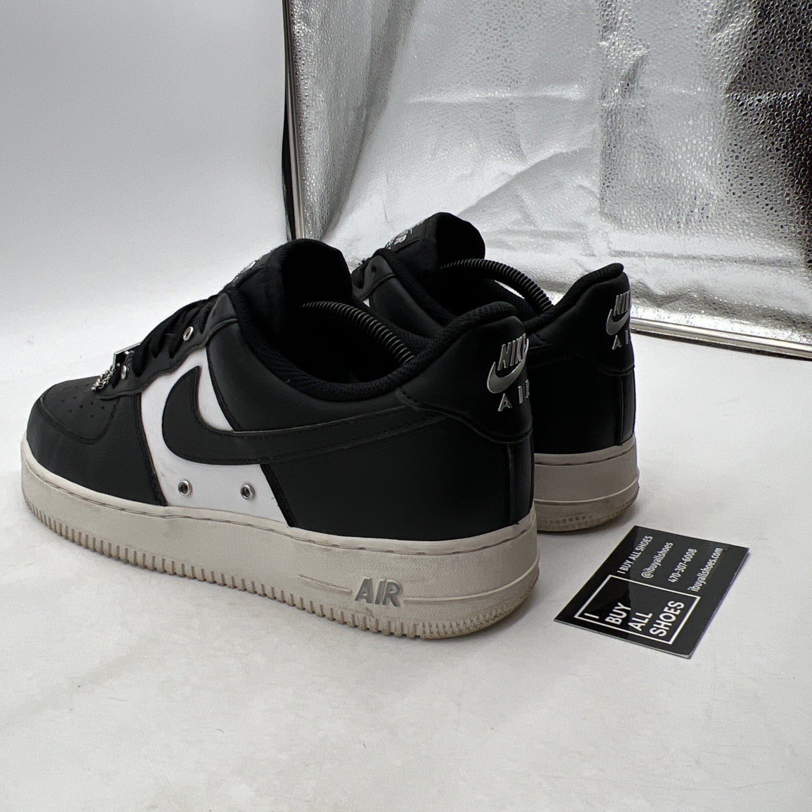 Size 10.5 - Nike Air Force 1 '07 Premium Silver Chain - Black (DA8571-001)