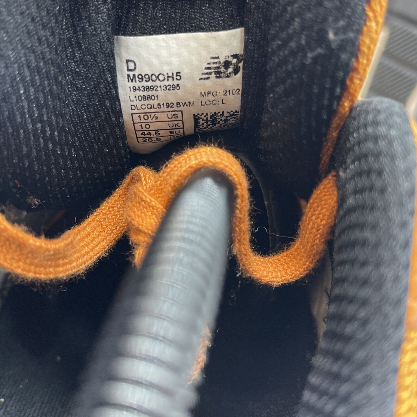 Size 10.5 - New Balance 990v5 Made in USA Orange Suede Leather (M990OH5)