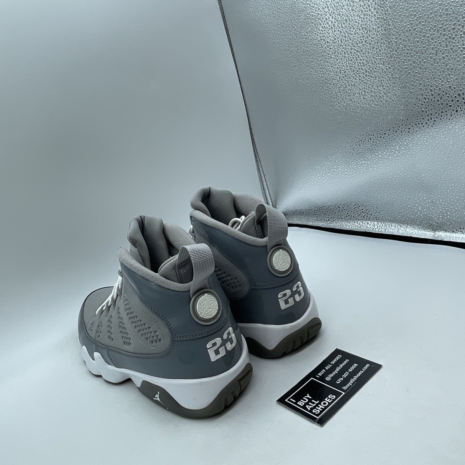 Size 9.5 - Air Jordan 9 Retro 2012 Cool Grey Suede Leather (302370-015)
