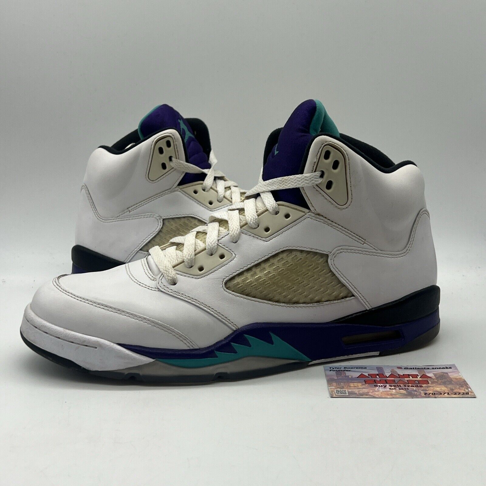 Size 11 - Jordan 5 Retro Grape 2013 White Black Purple Aqua Used