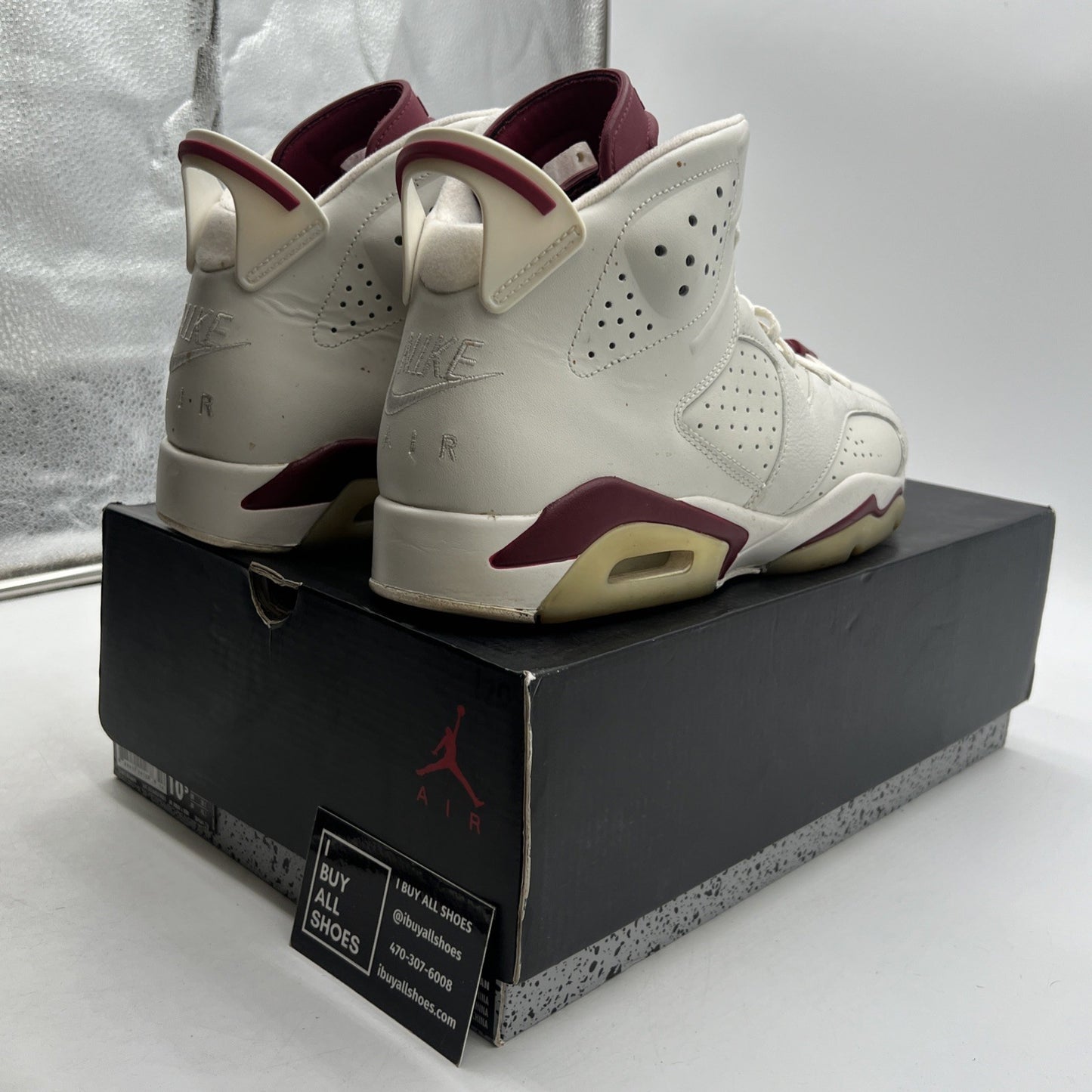 Size 10.5 - Air Jordan 6 Retro 2015 Maroon (384664-116)