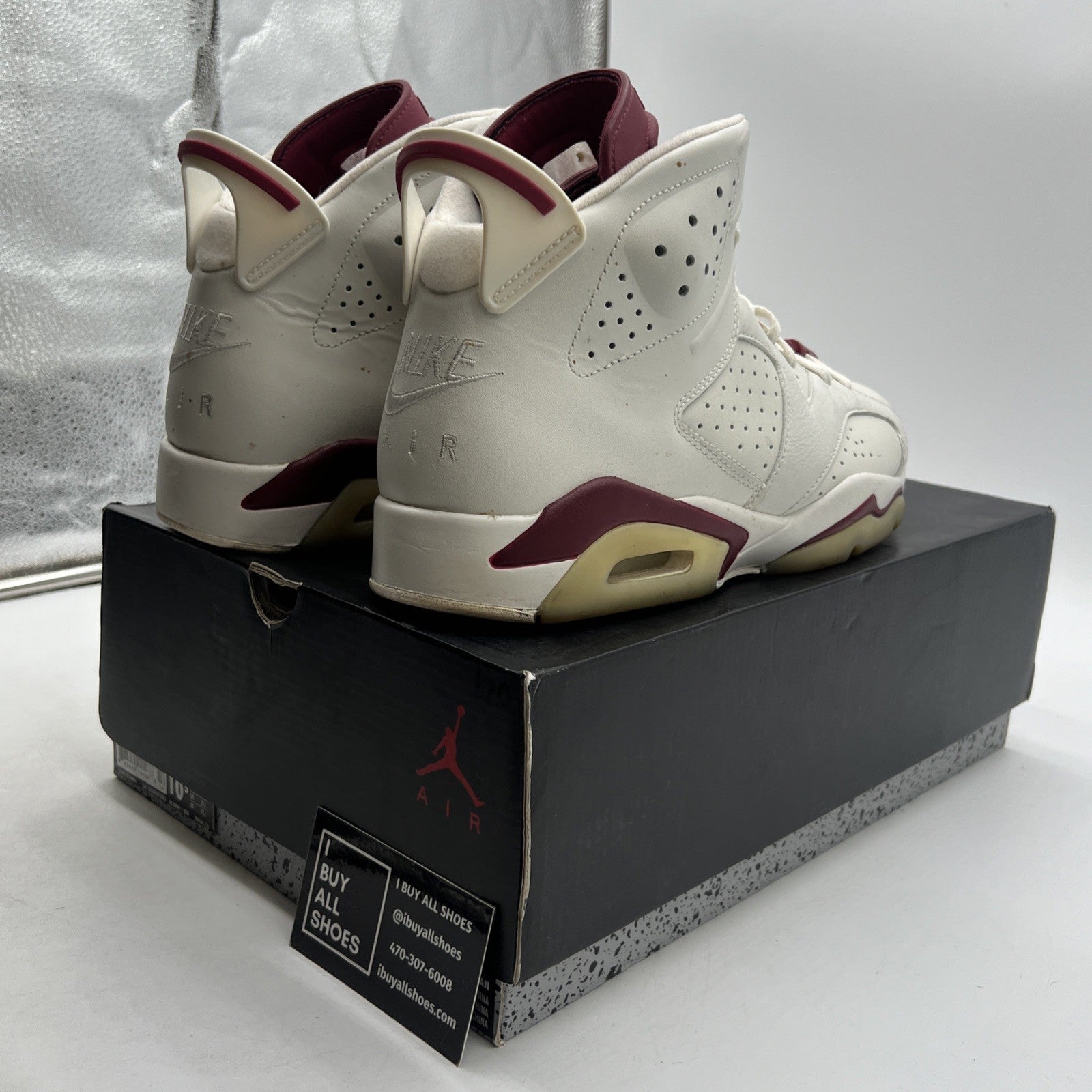 Size 10.5 - Air Jordan 6 Retro 2015 Maroon (384664-116)