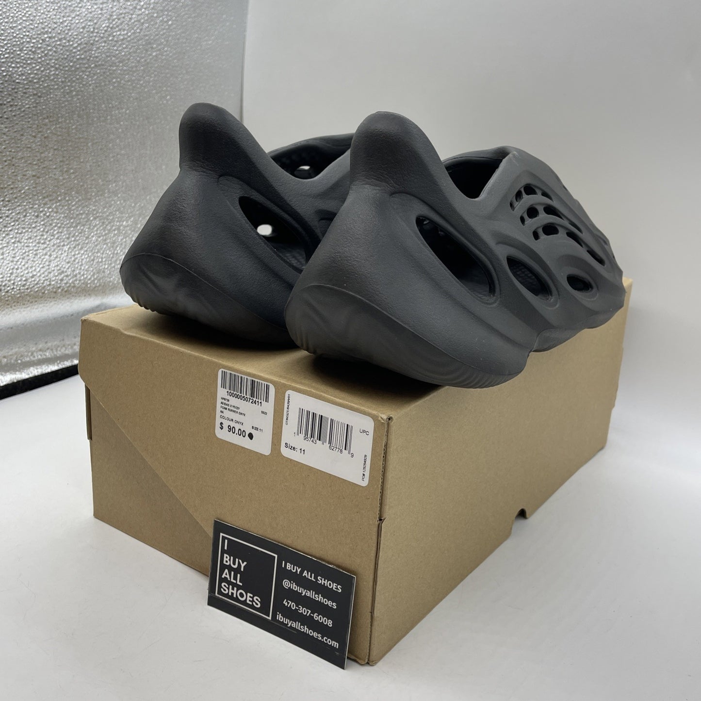 Size 11 - adidas Yeezy Foam Runner RNNR Onyx Black Rubber (HP8739)