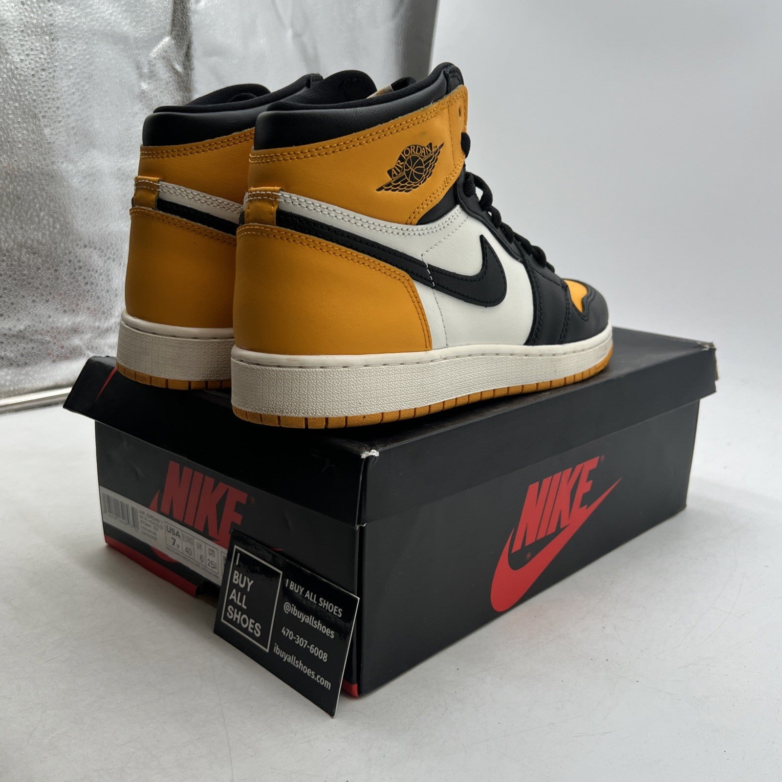 Size 7 - Air Jordan 1 Retro OG High Yellow Toe (575441-711)