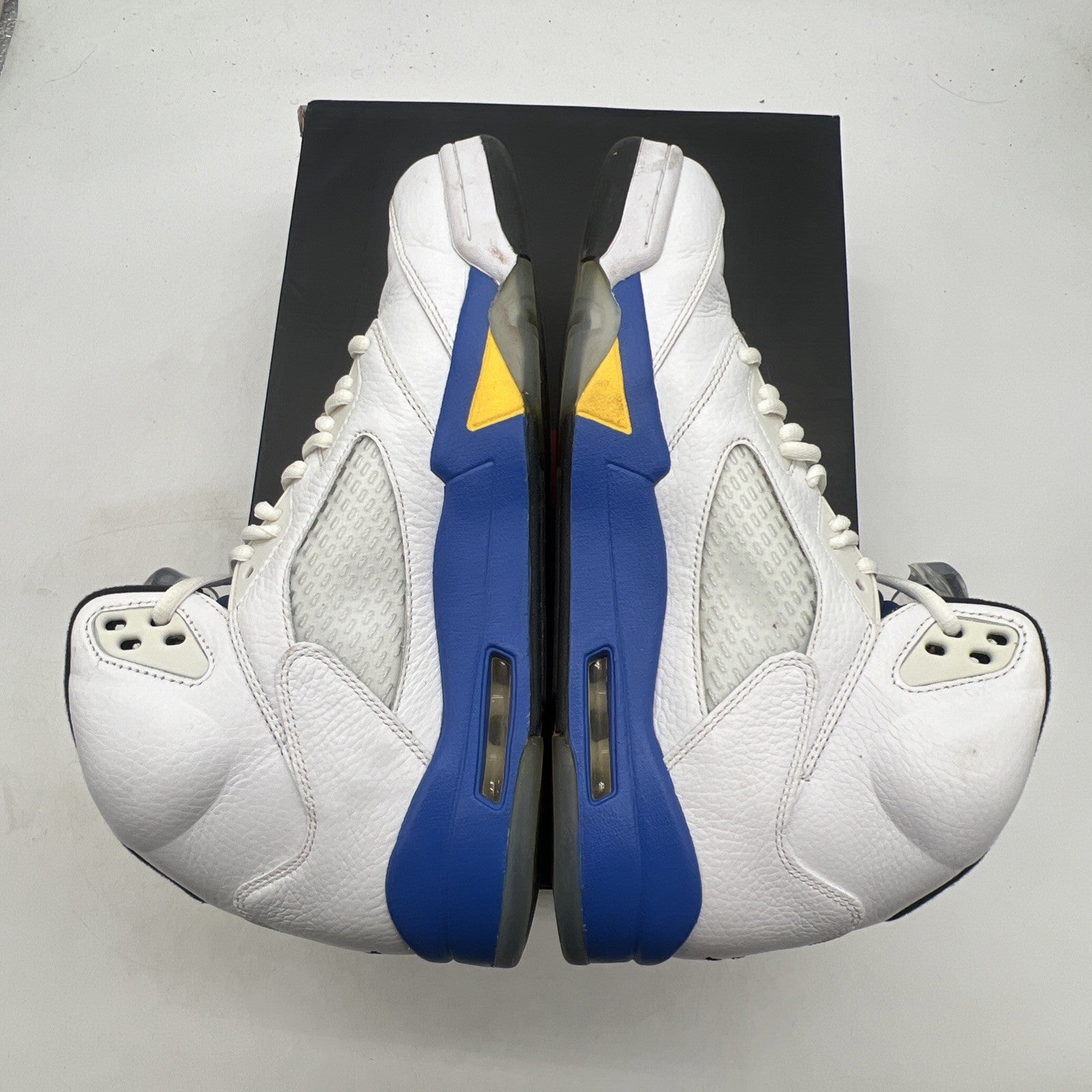 Size 10.5 - Air Jordan 5 Retro 2013 Laney (136027-189)