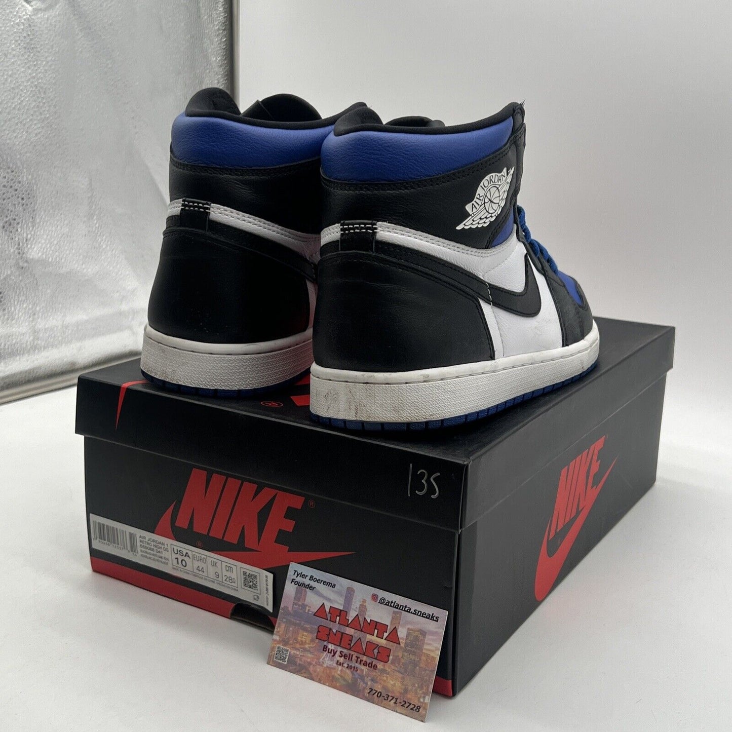 Size 10 - Jordan 1 Retro OG High Royal Toe Black White Leather Blue  555088-041