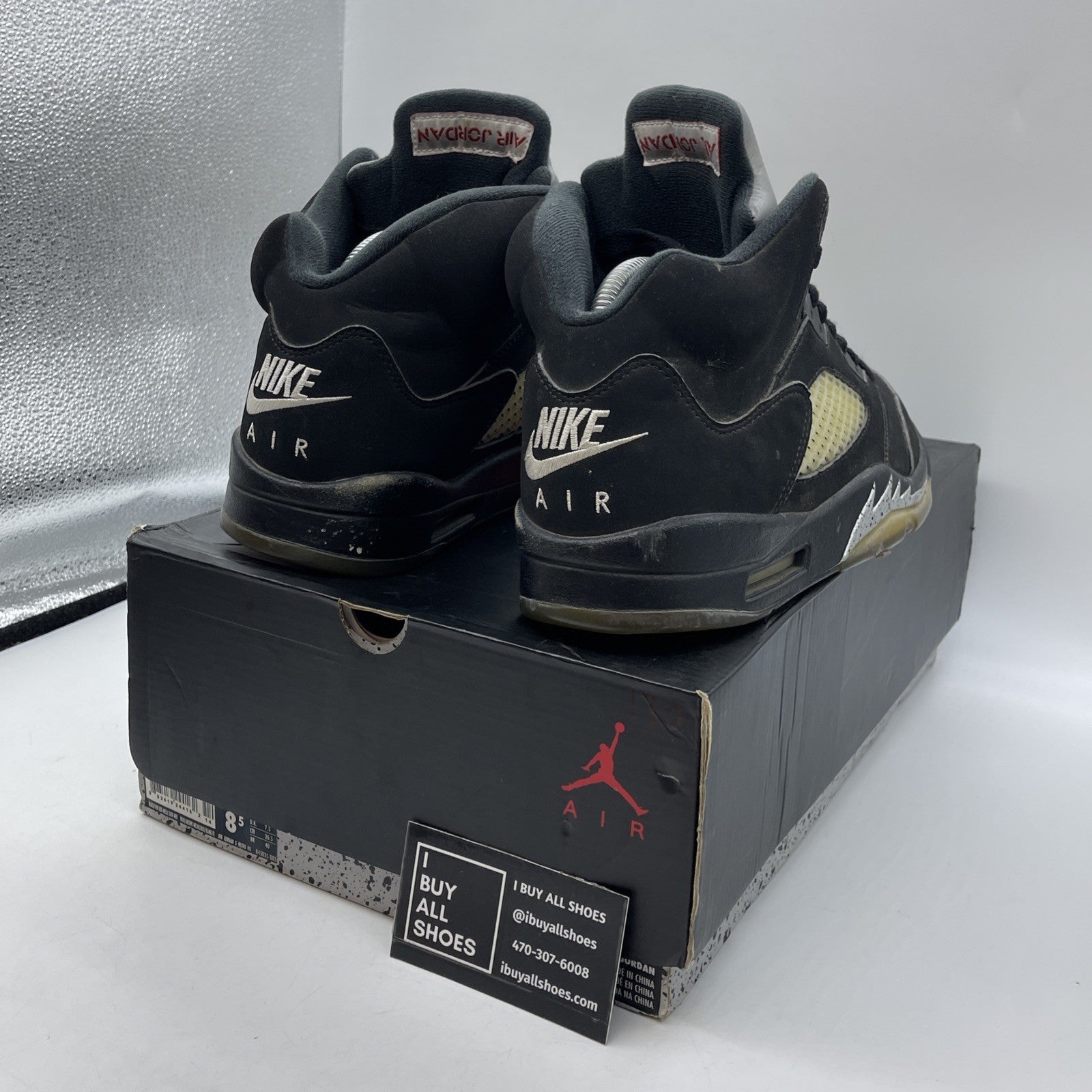 Size 8.5 - Jordan 5 OG Mid Metallic Silver Black Suede (845035-003)