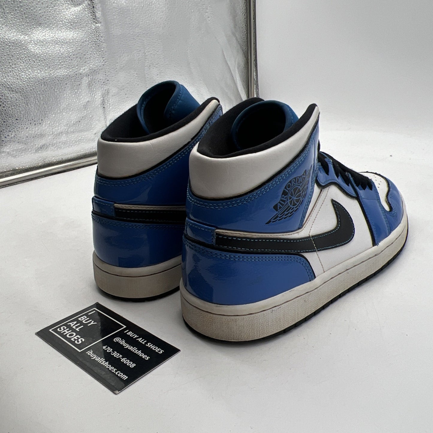Size 9 - Air Jordan 1 SE Mid Signal Blue (DD6834-402)