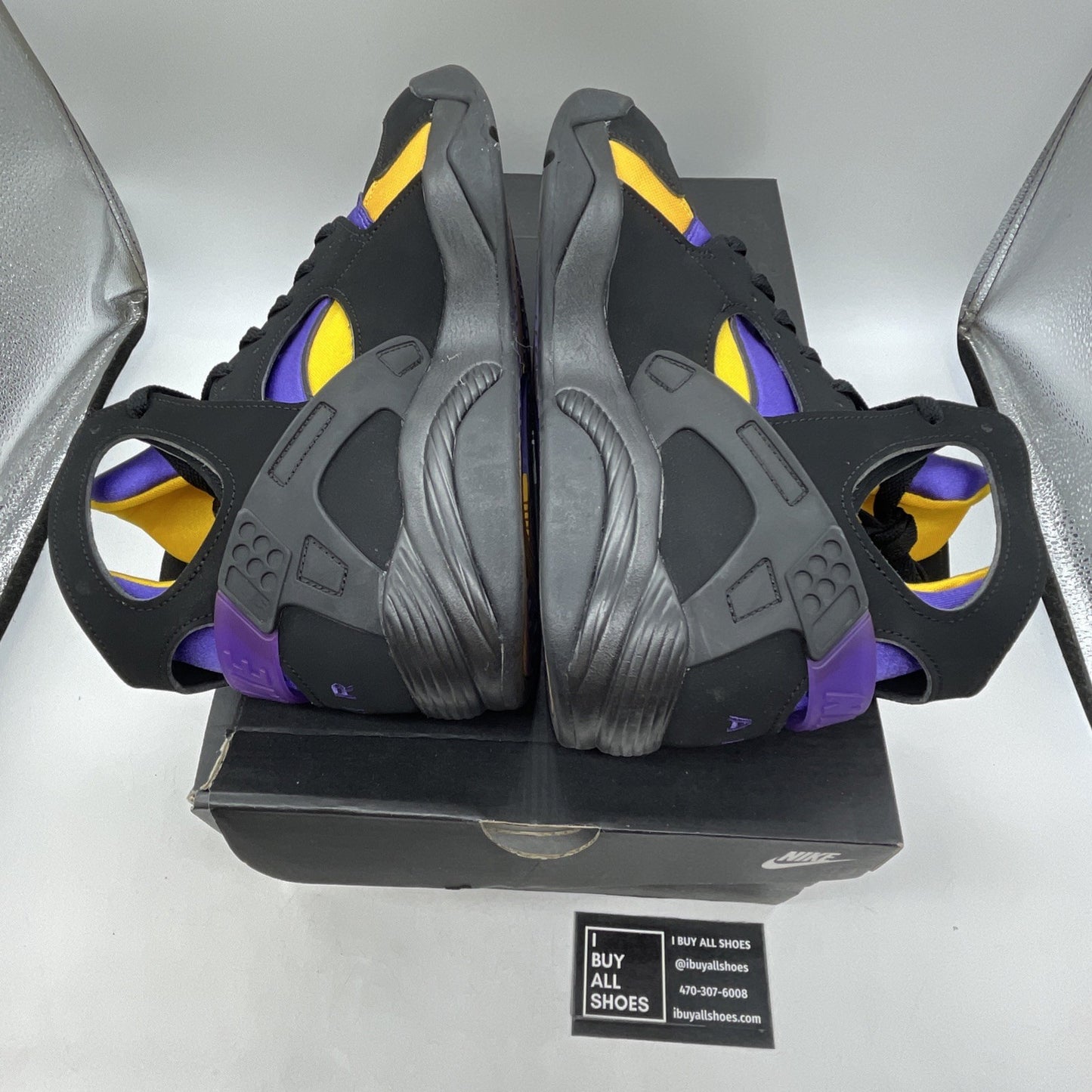 Size 10.5 - Nike Air Flight Huarache Lakers Away (FD0188-001)