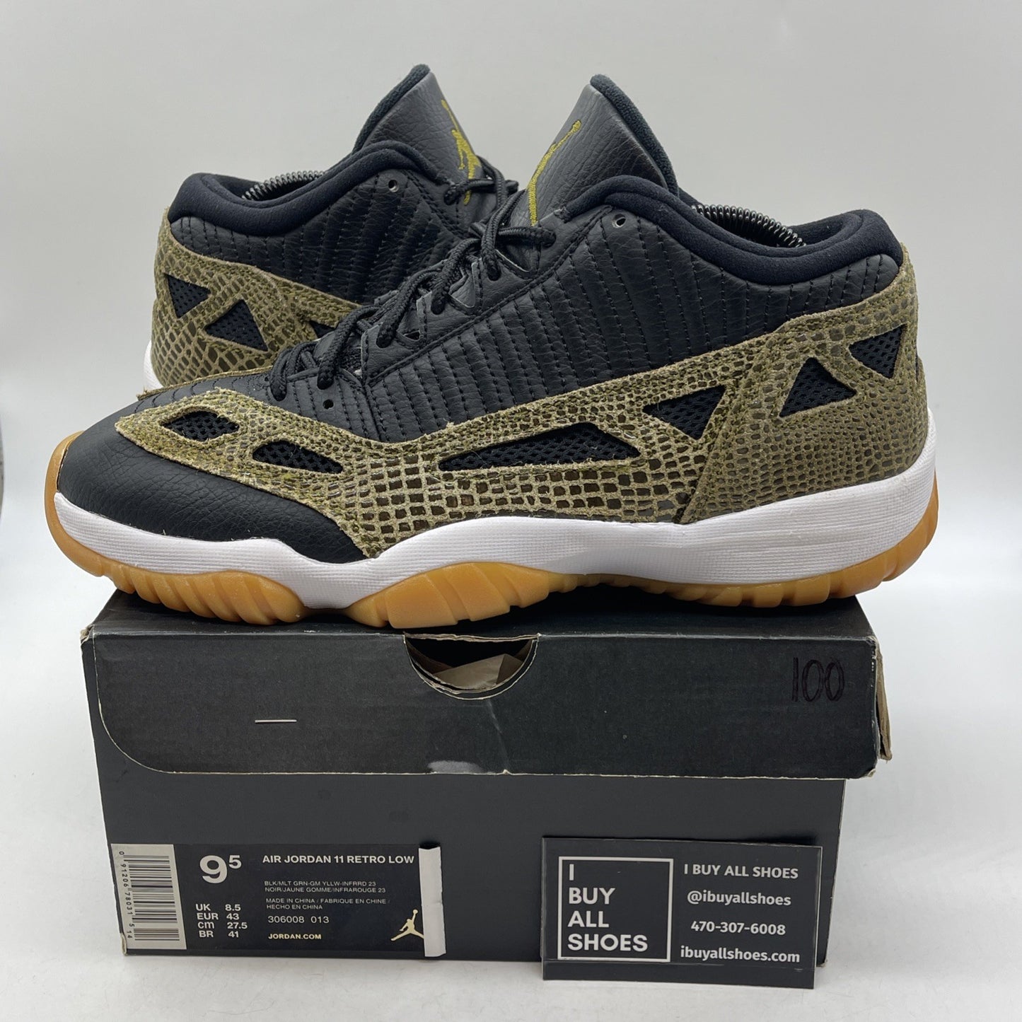 Size 9.5 - Air Jordan 11 IE Low Croc (306008-013)
