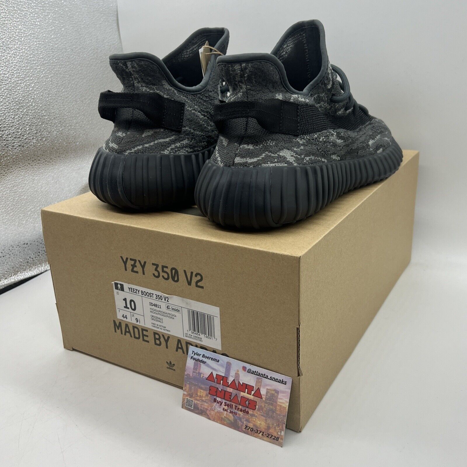 Size 10 - adidas Yeezy Boost 350 V2 Low MX Dark Salt Brand New Og All