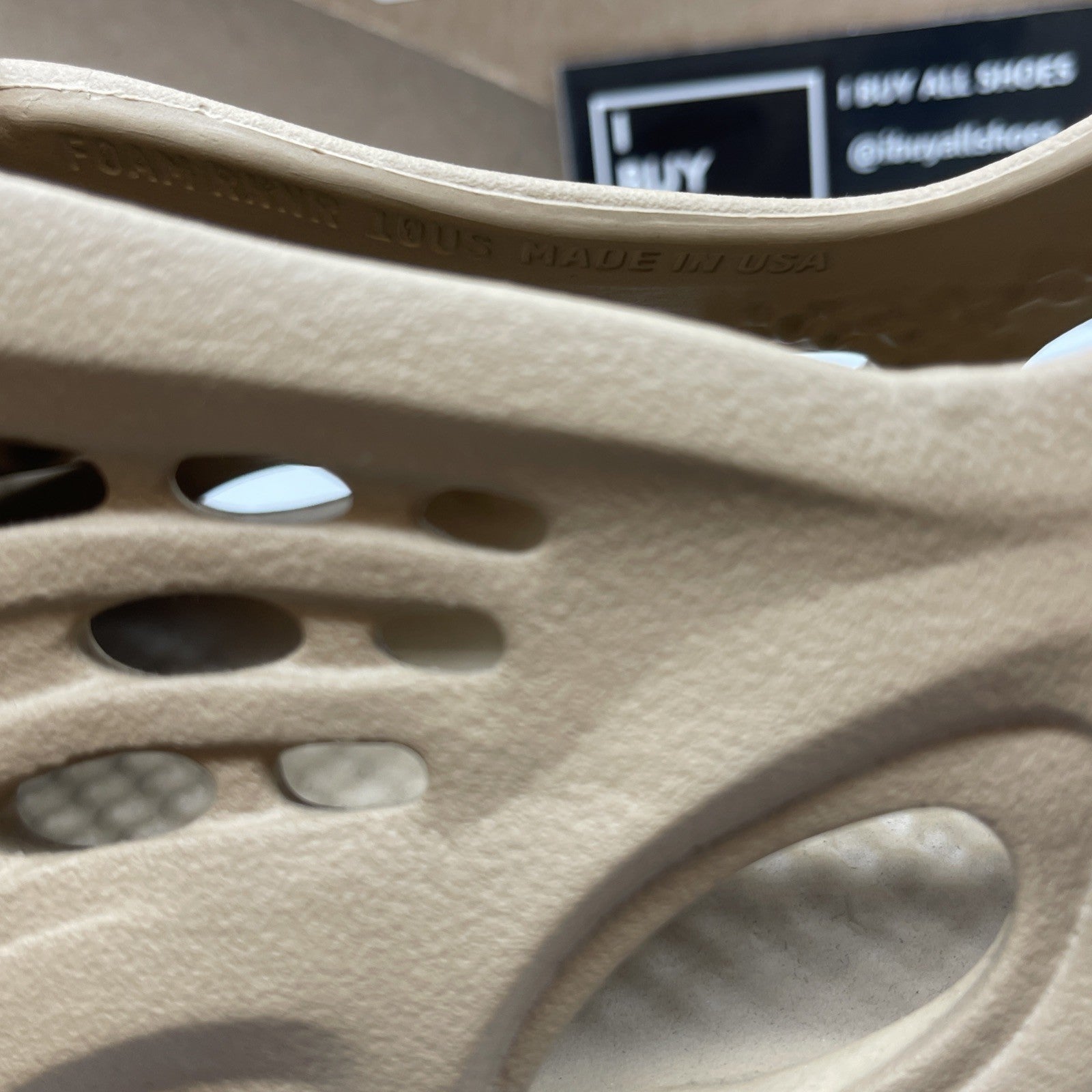 Size 10 - adidas Yeezy Foam RNNR Ochre Brown (6733)