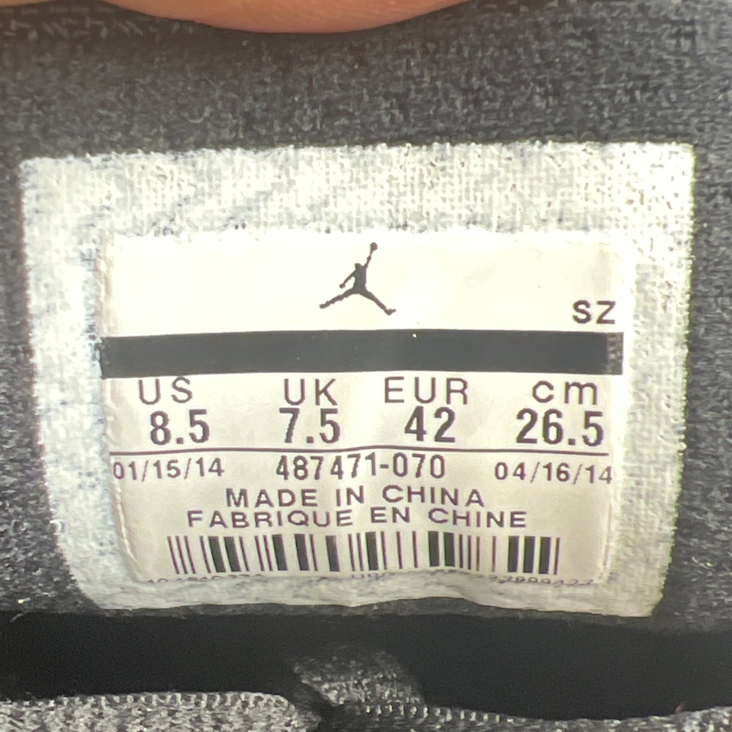Size 8 - Air Jordan 14 Retro Thunder (487471-070)